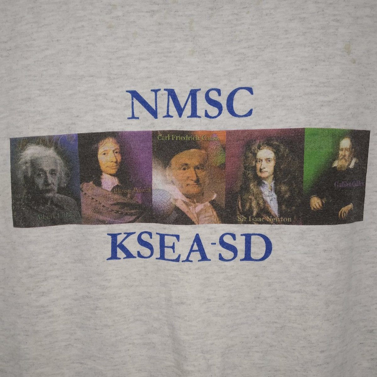 Arts & Science Vintage NMSC Scientists Physics Figures Albert Einstein Size US M / EU 48-50 / 2 - 3 Thumbnail