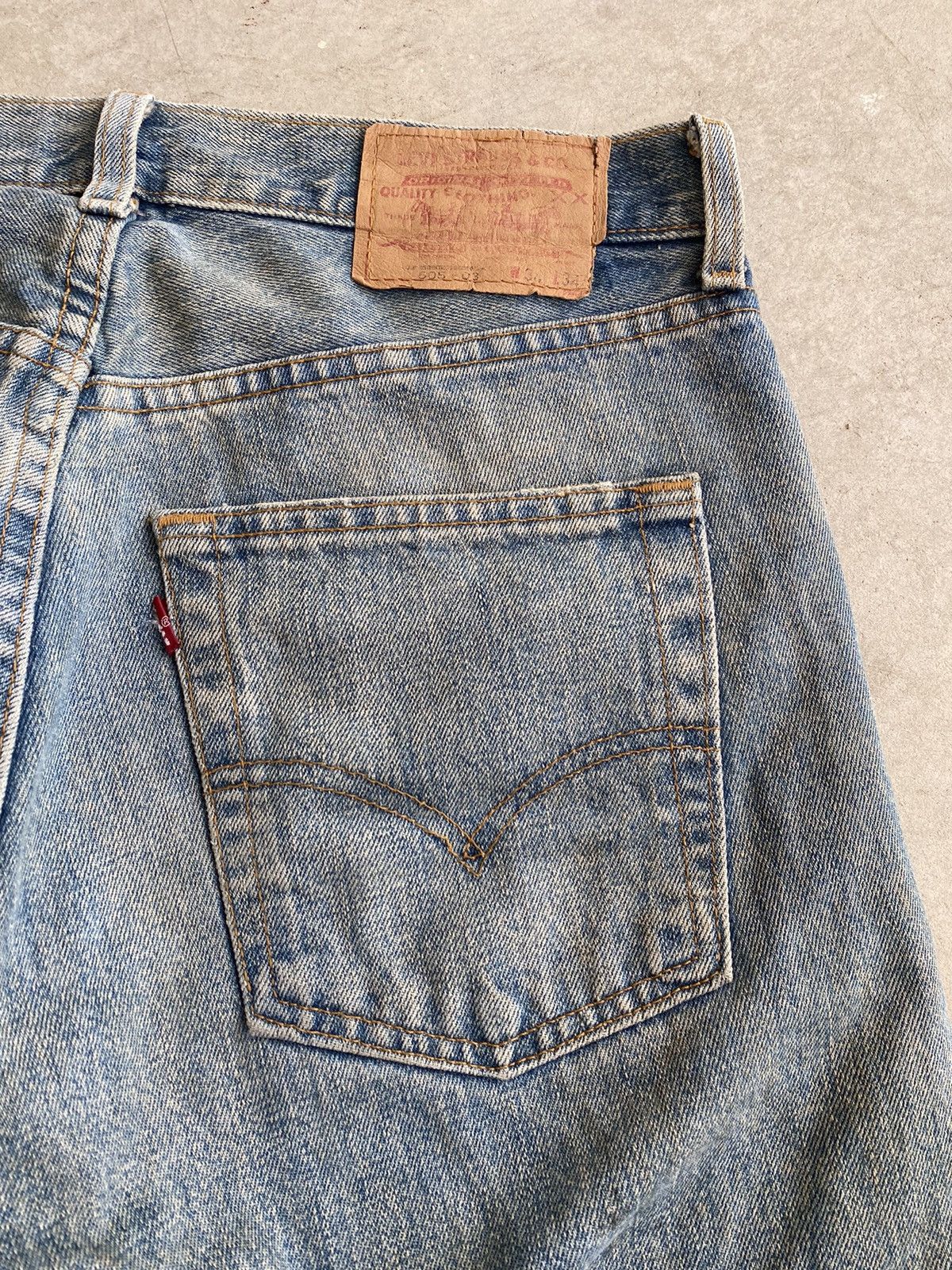 Levi's Vintage USA Levis 505-03 Distressed Jeans Size US 33 - 15 Thumbnail