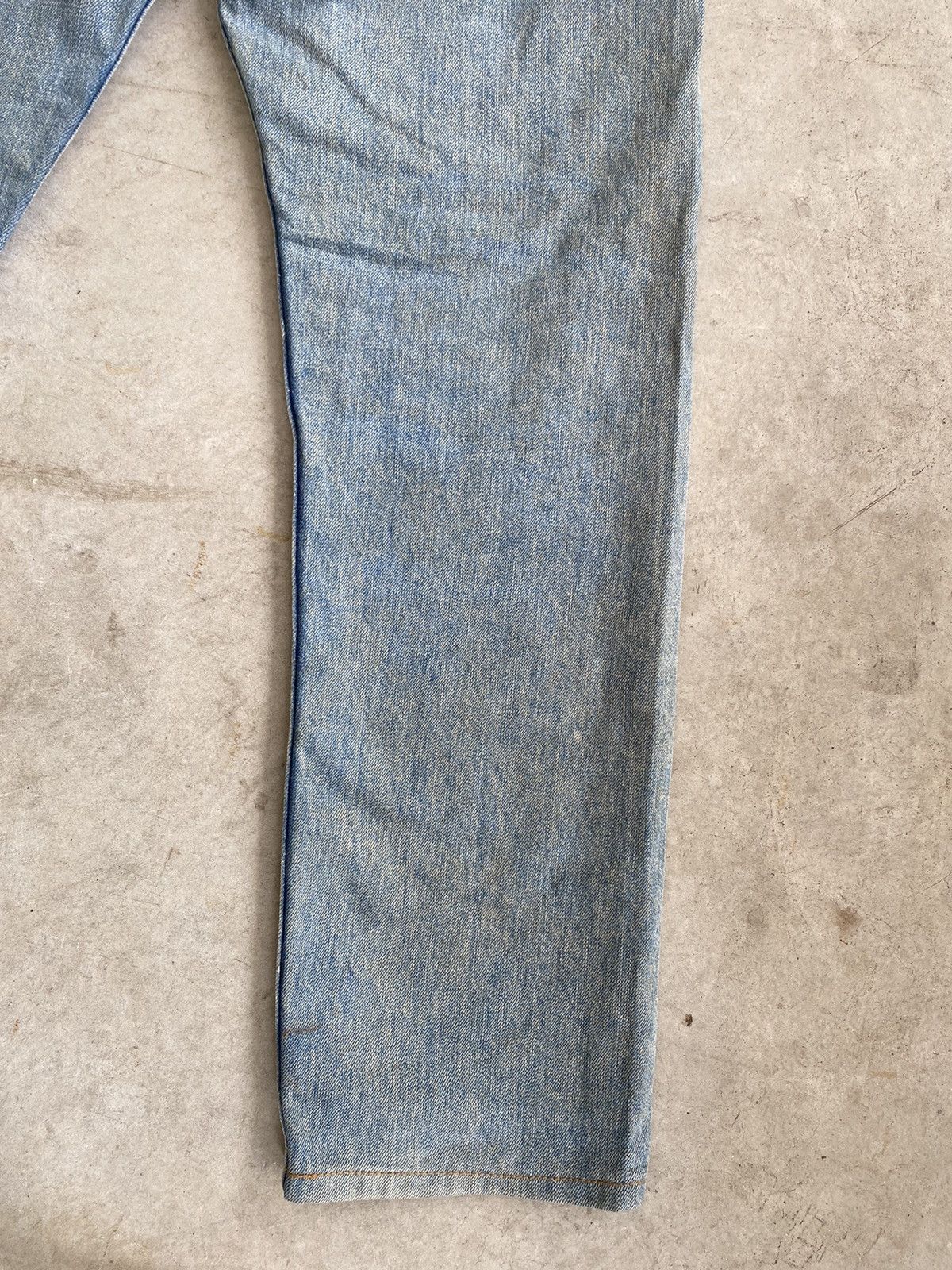 Levi's Vintage USA Levis 505-03 Distressed Jeans Size US 33 - 14 Thumbnail
