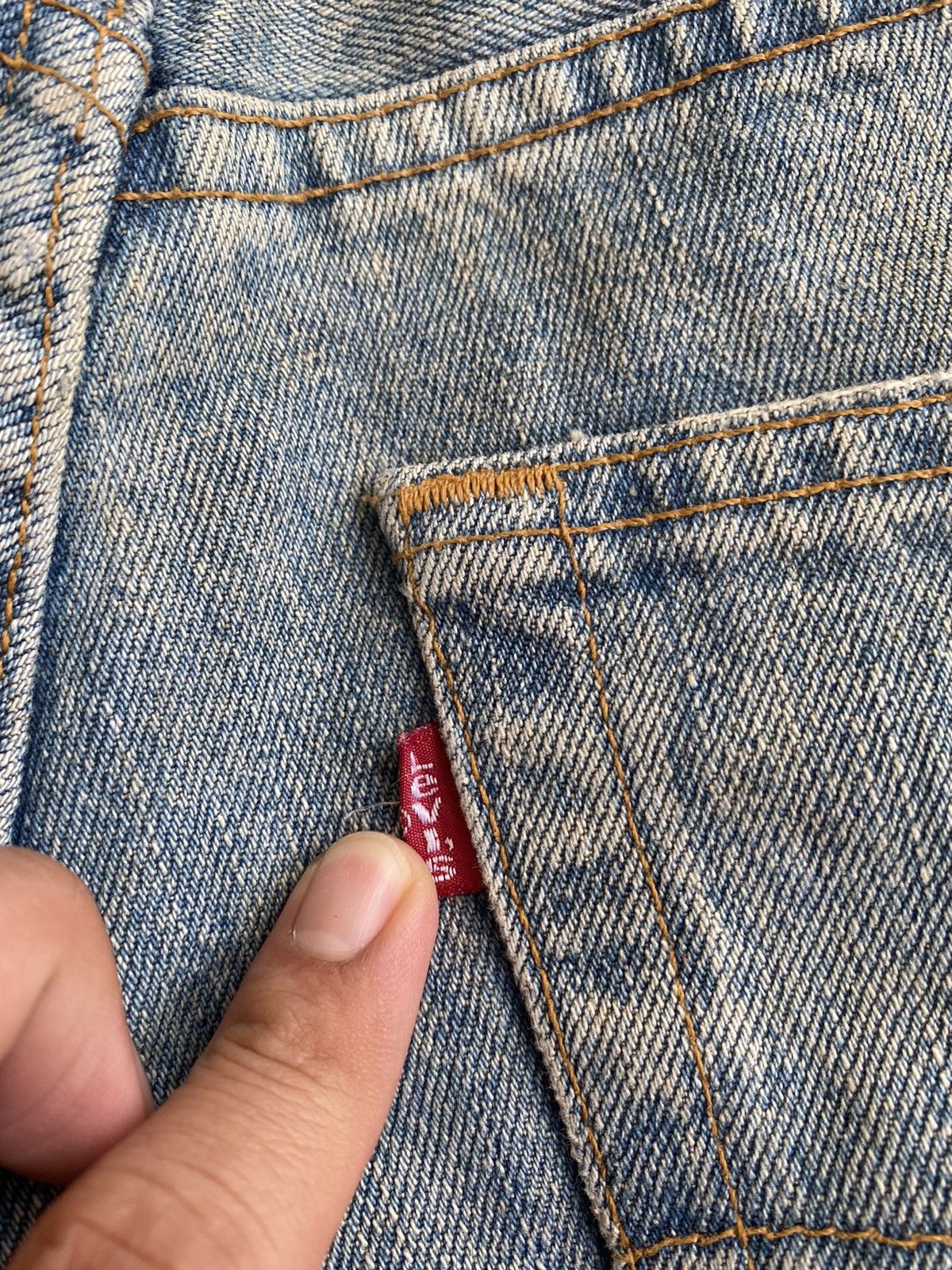 Levi's Vintage USA Levis 505-03 Distressed Jeans Size US 33 - 16 Thumbnail