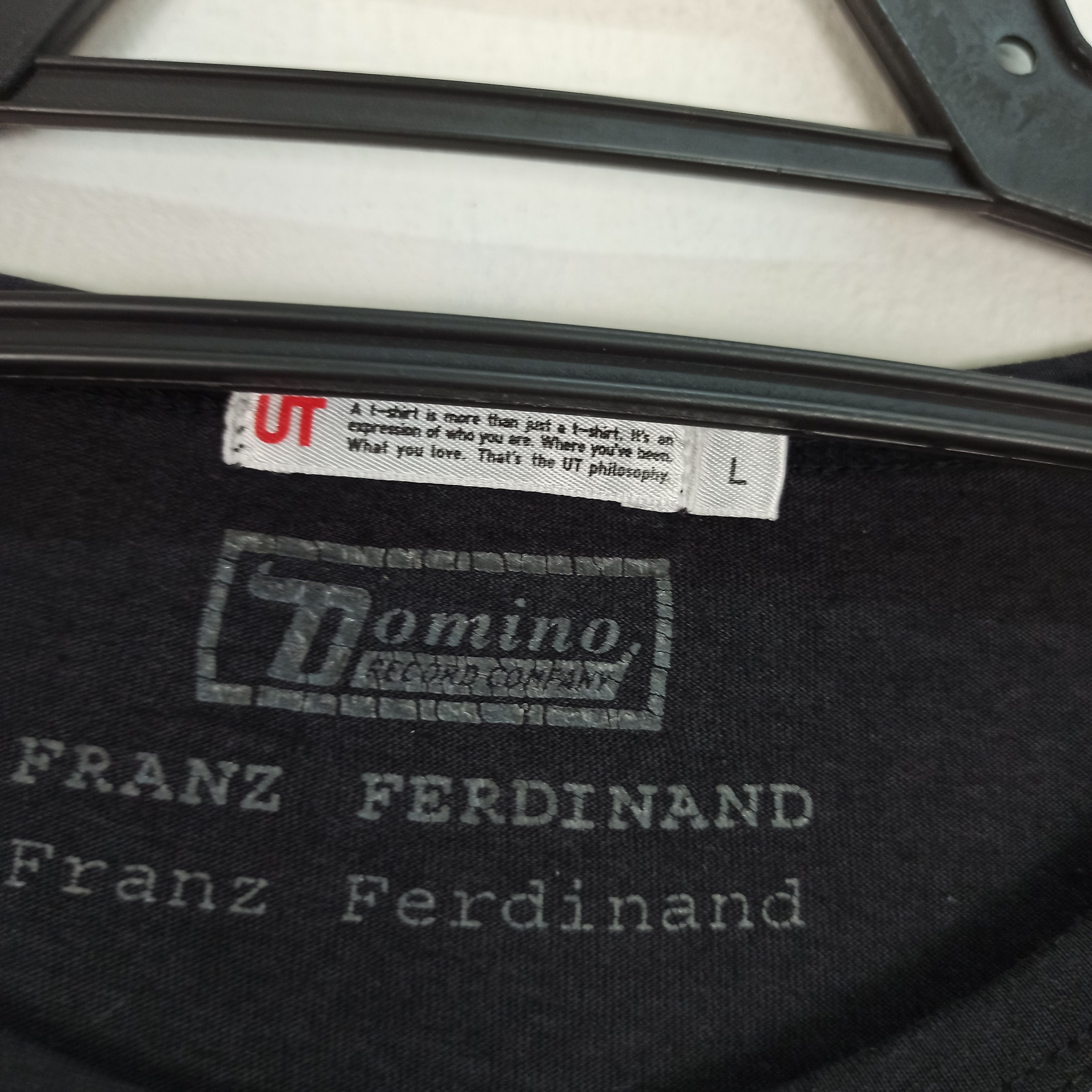 Band Tees 🔥Rare🔥 Franz Ferdinand Band X Uniqlo Promo Tshirt Size US L / EU 52-54 / 3 - 7 Thumbnail