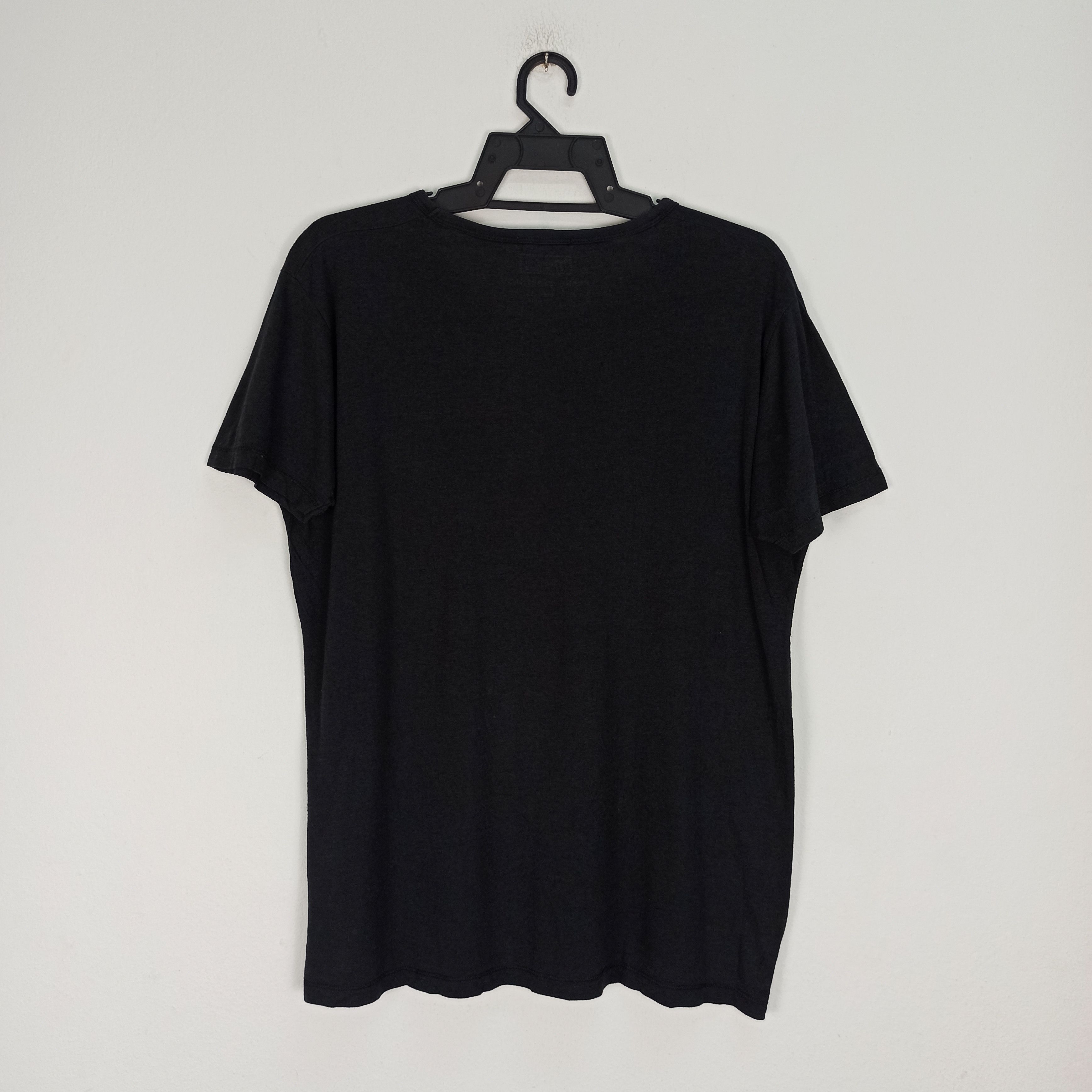 Band Tees 🔥Rare🔥 Franz Ferdinand Band X Uniqlo Promo Tshirt Size US L / EU 52-54 / 3 - 4 Thumbnail