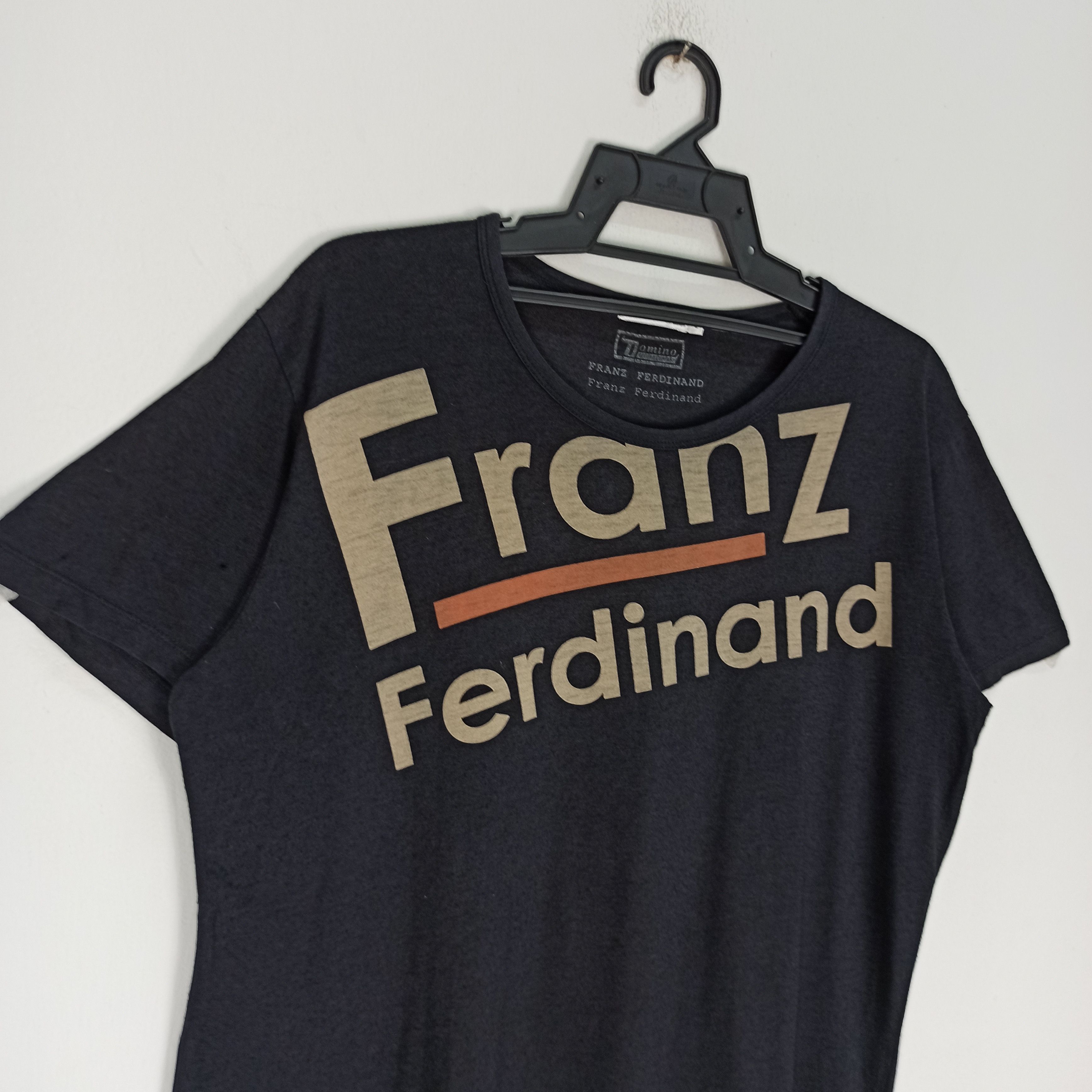 Band Tees 🔥Rare🔥 Franz Ferdinand Band X Uniqlo Promo Tshirt Size US L / EU 52-54 / 3 - 2 Thumbnail