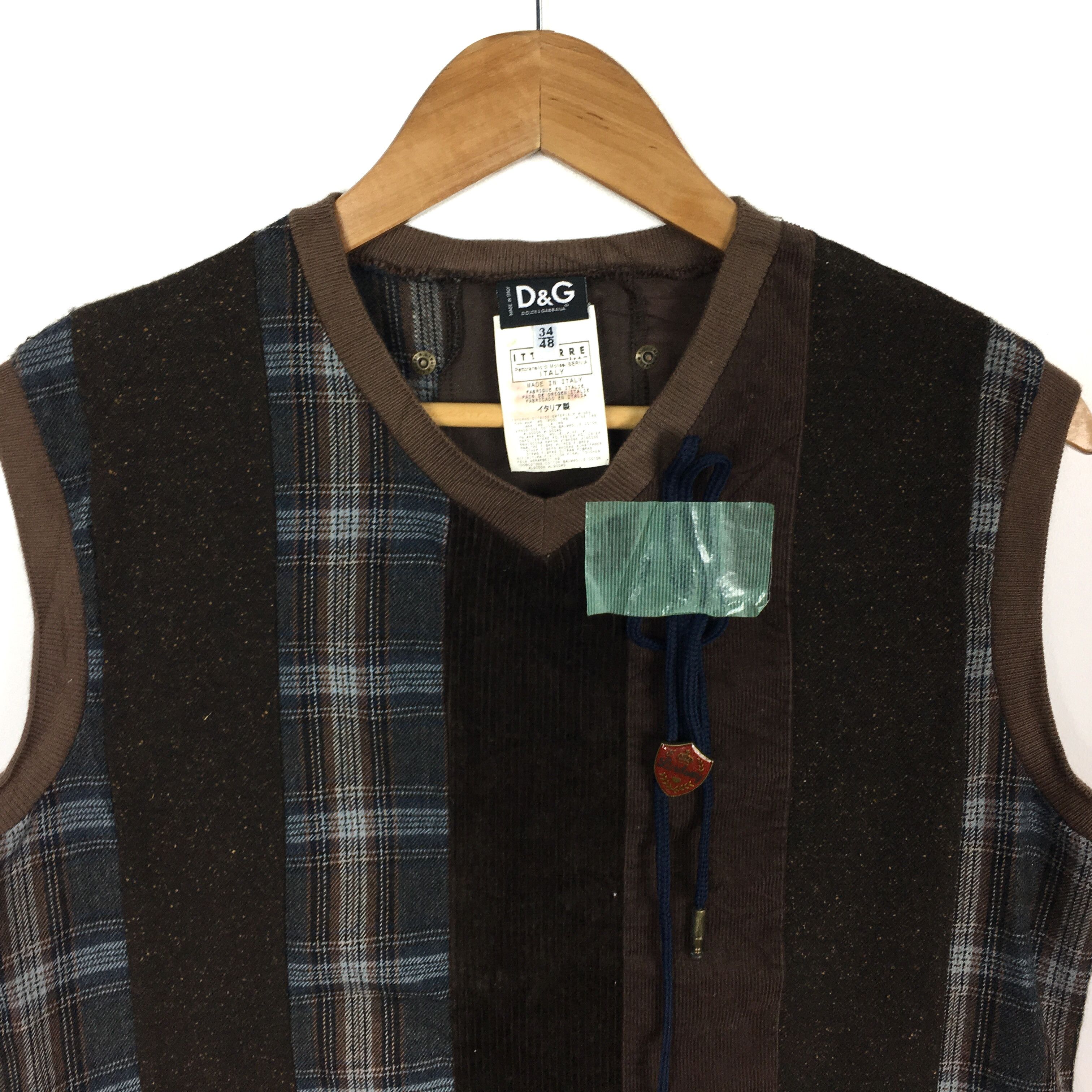 Dolce & Gabbana Vintage D&G DOLCE and GABBANA Vests V Neck Size US M / EU 48-50 / 2 - 2 Thumbnail
