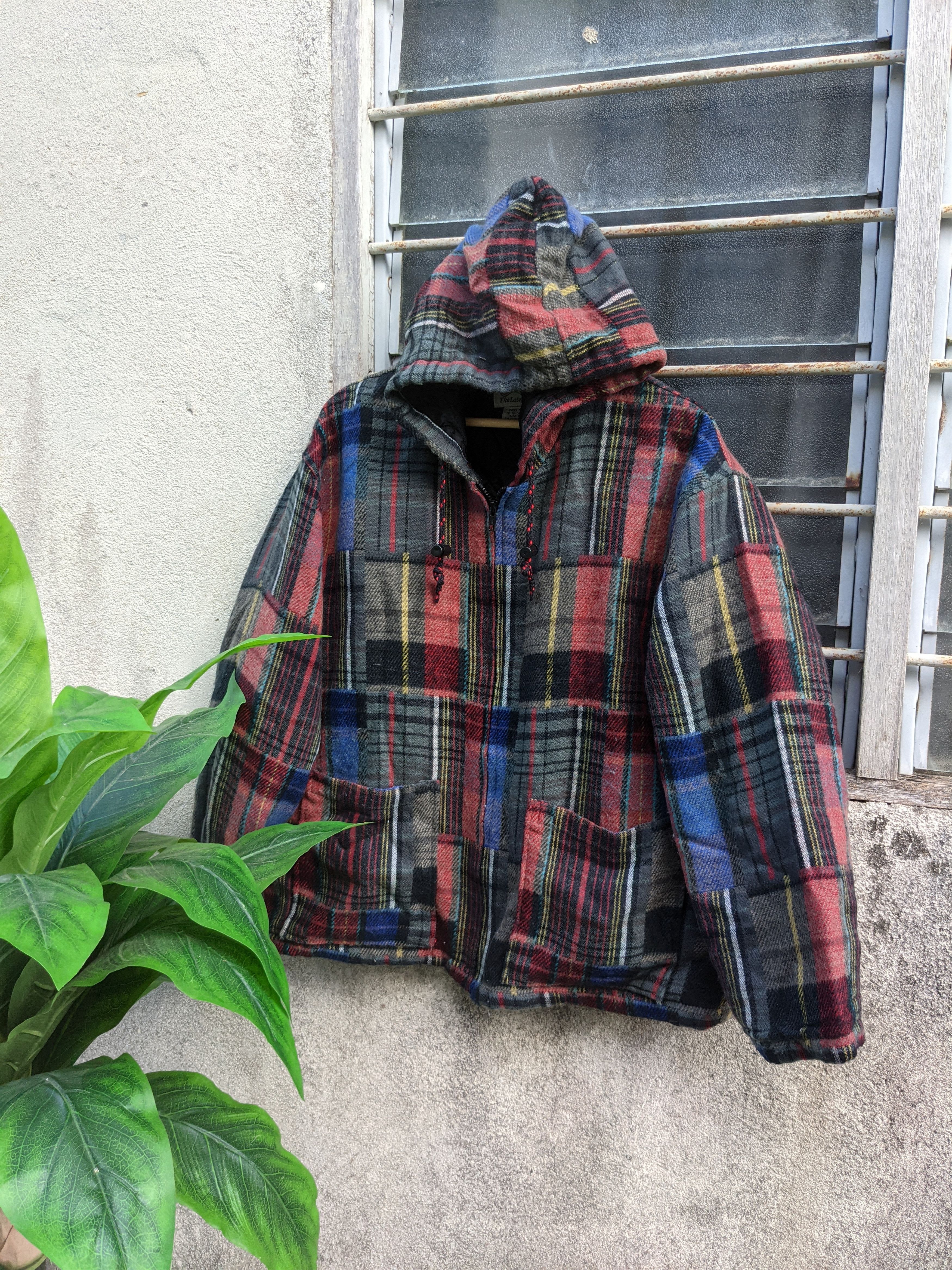 image of Rare Tass Finder Plaid Quilted Hoodies, Men's (Size Medium)