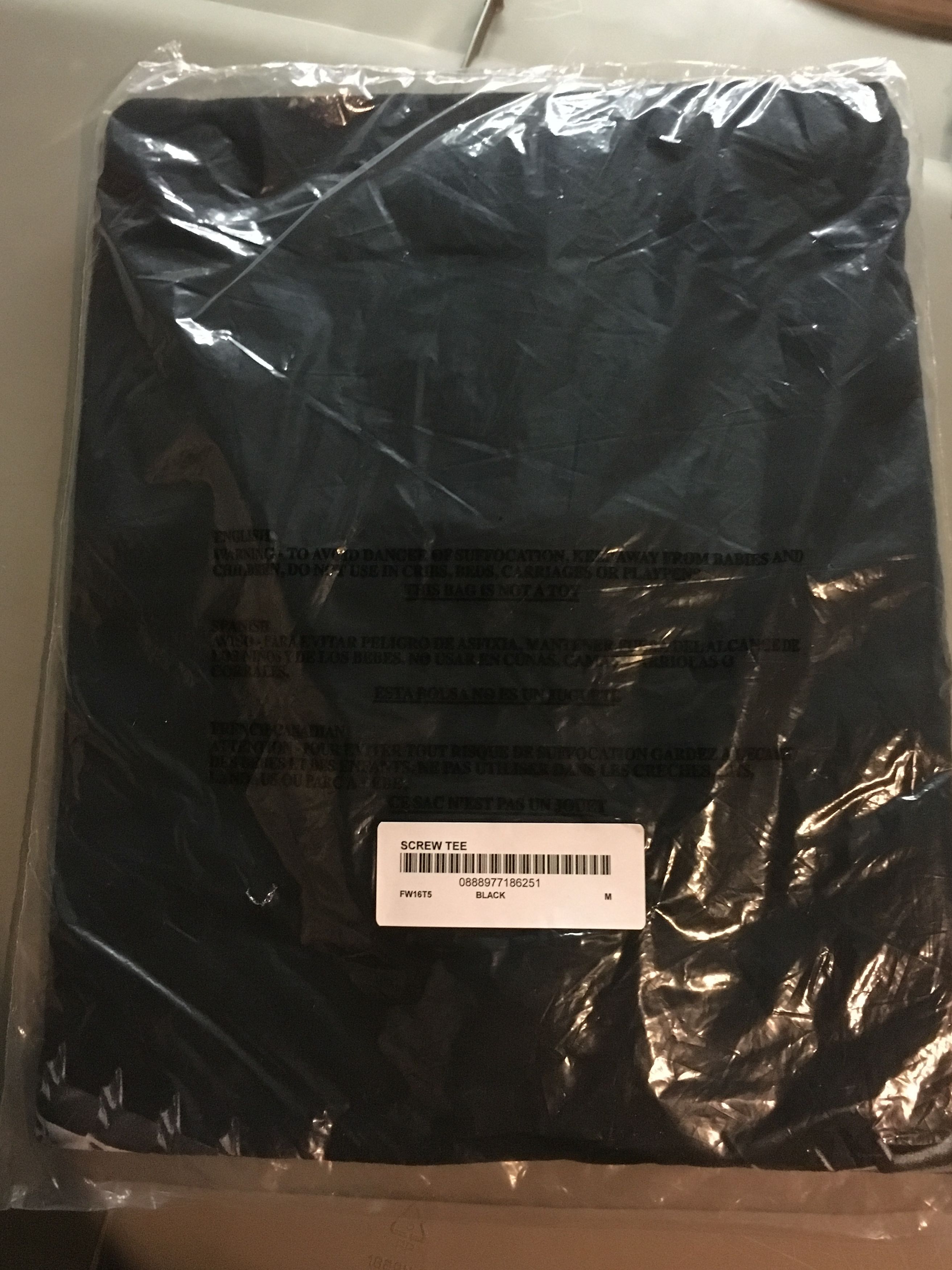 Supreme Supreme Screw Tee Black Medium FW16 Size US M / EU 48-50 / 2 - 3 Thumbnail