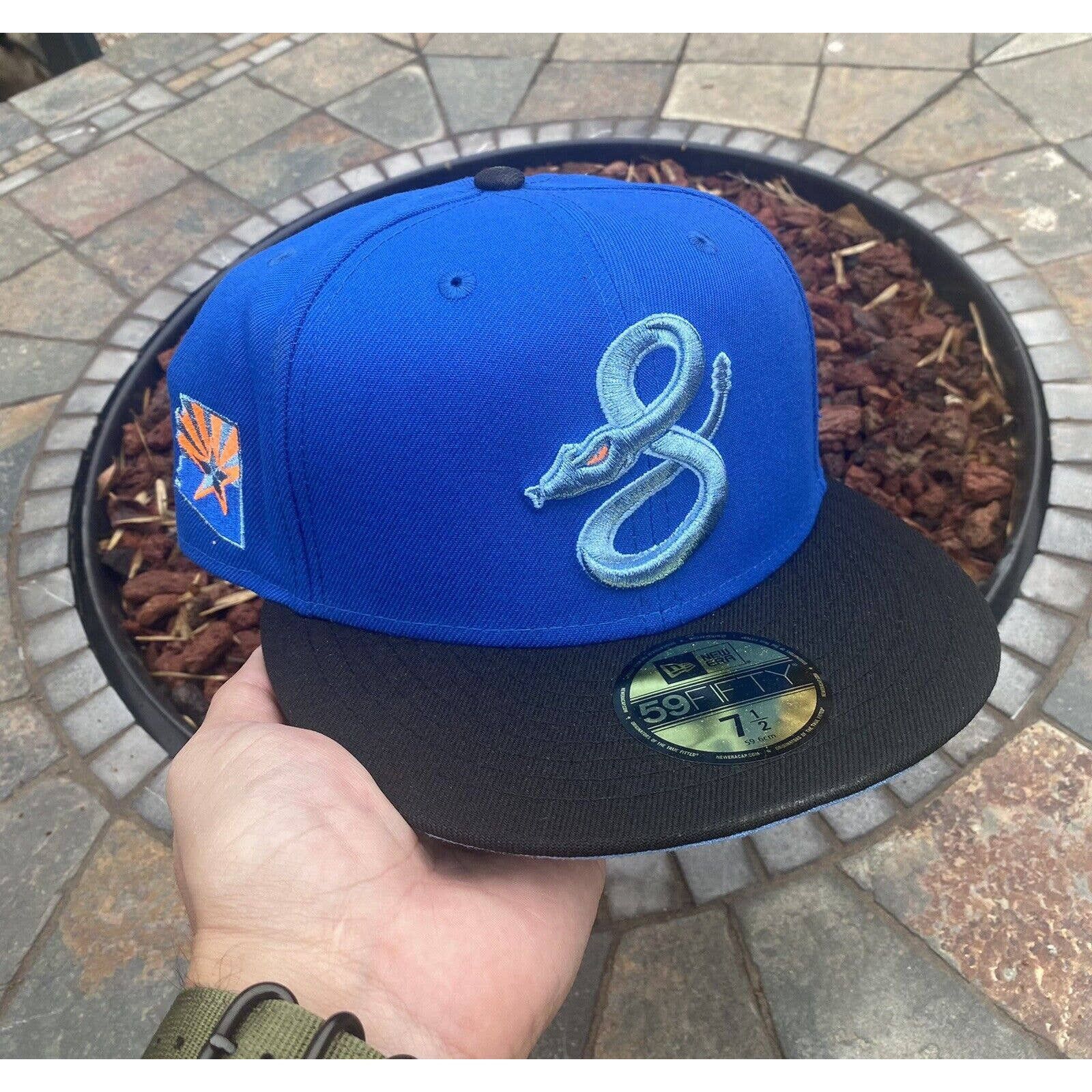 New Era 59Fifty Arizona Diamondbacks Serpientes MLB Club Fitted Hat Size 7  1/2