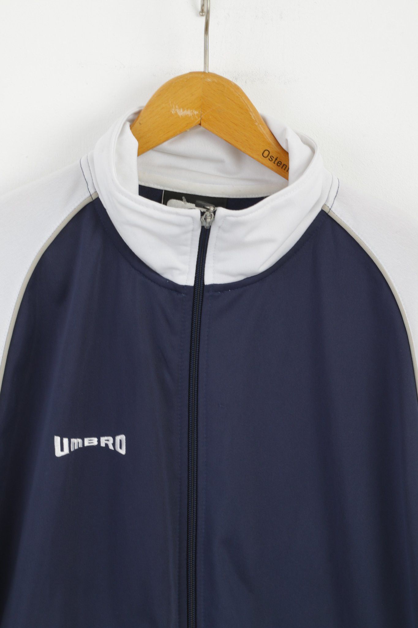 Umbro × Vintage Umbro Men XL Sweatshirt Navy White Shiny Full Zipper 5242 Size US XL / EU 56 / 4 - 2 Thumbnail