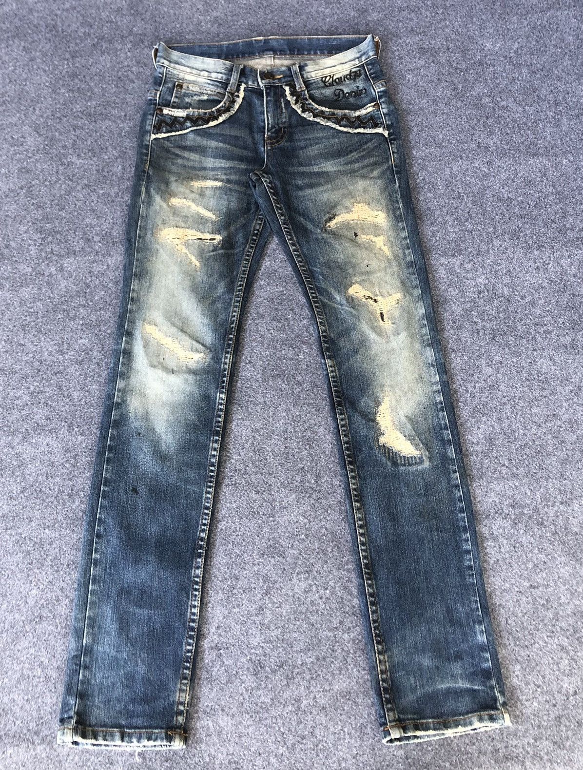 Japanese Brand Hype‼️Y2K🔥CLOUD72🔥Distressed jeansChrome Heart Design Size US 30 / EU 46 - 2 Thumbnail