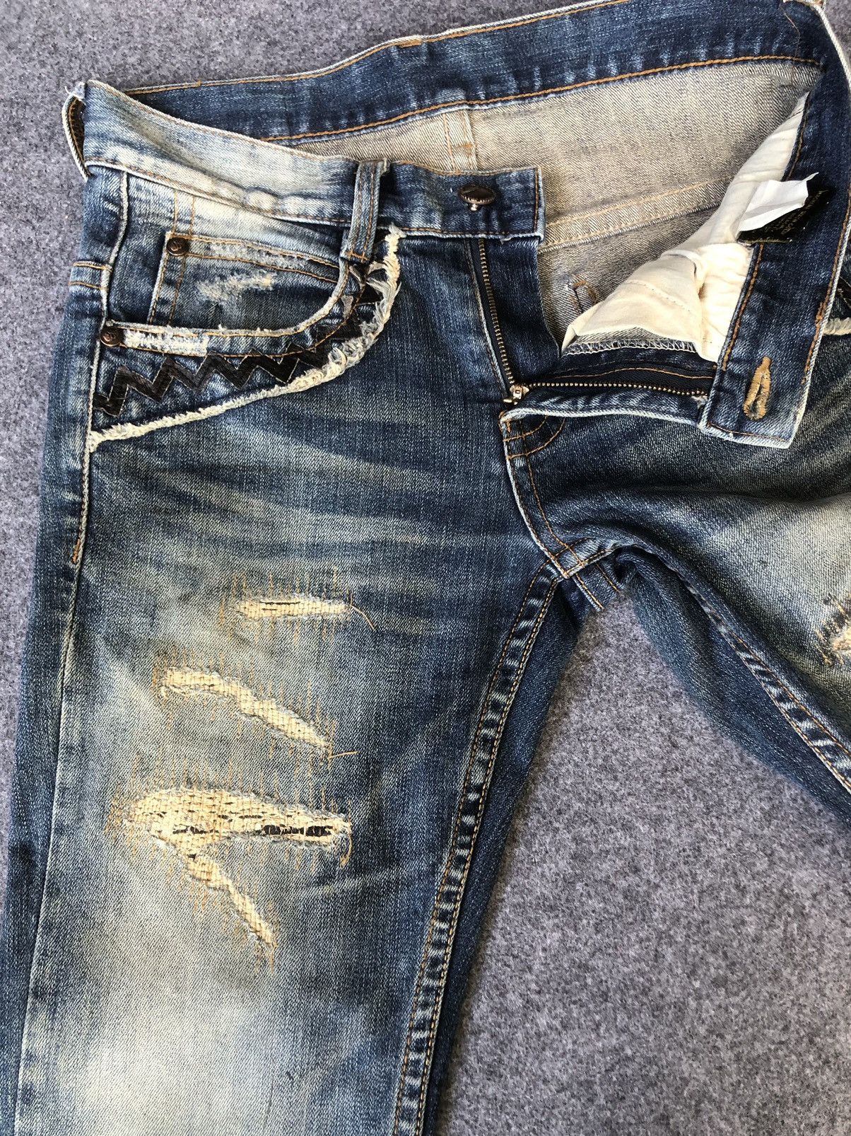 Japanese Brand Hype‼️Y2K🔥CLOUD72🔥Distressed jeansChrome Heart Design Size US 30 / EU 46 - 5 Thumbnail