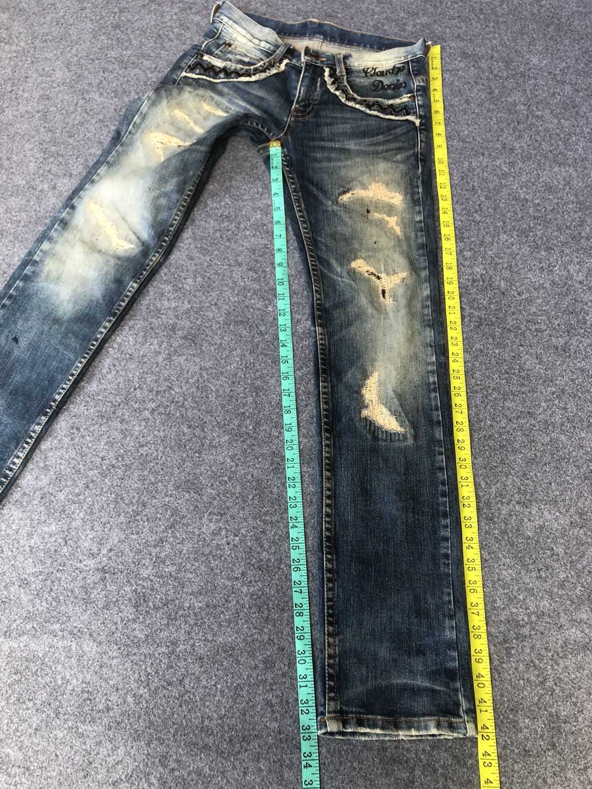Japanese Brand Hype‼️Y2K🔥CLOUD72🔥Distressed jeansChrome Heart Design Size US 30 / EU 46 - 8 Thumbnail