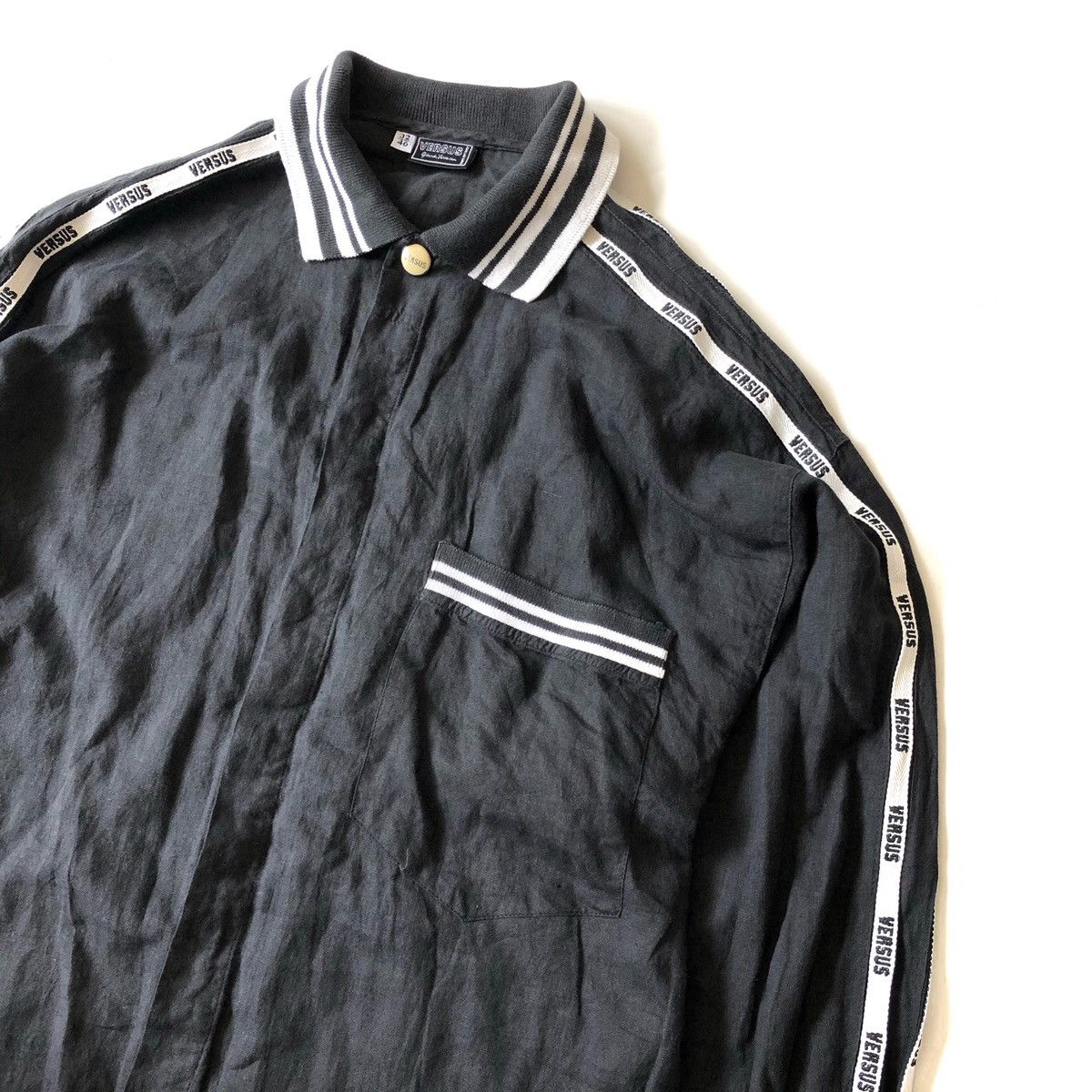 Versace Versace Tapped Versus LS Polos Size US S / EU 44-46 / 1 - 2 Thumbnail