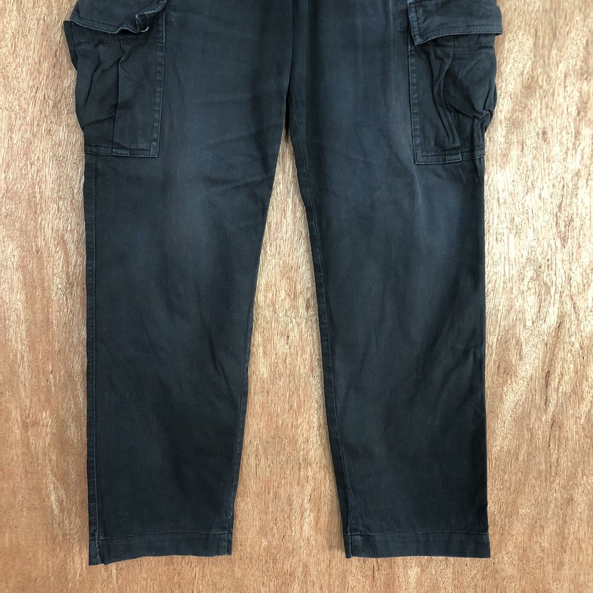 Japanese Brand D Uniqlo Black Multipocket Cargo Pants #2632 Size US 32 / EU 48 - 3 Thumbnail
