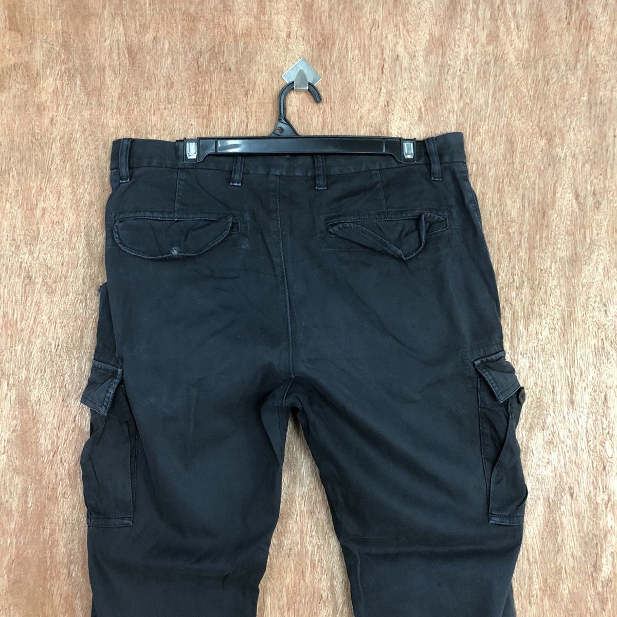 Japanese Brand D Uniqlo Black Multipocket Cargo Pants #2632 Size US 32 / EU 48 - 10 Thumbnail