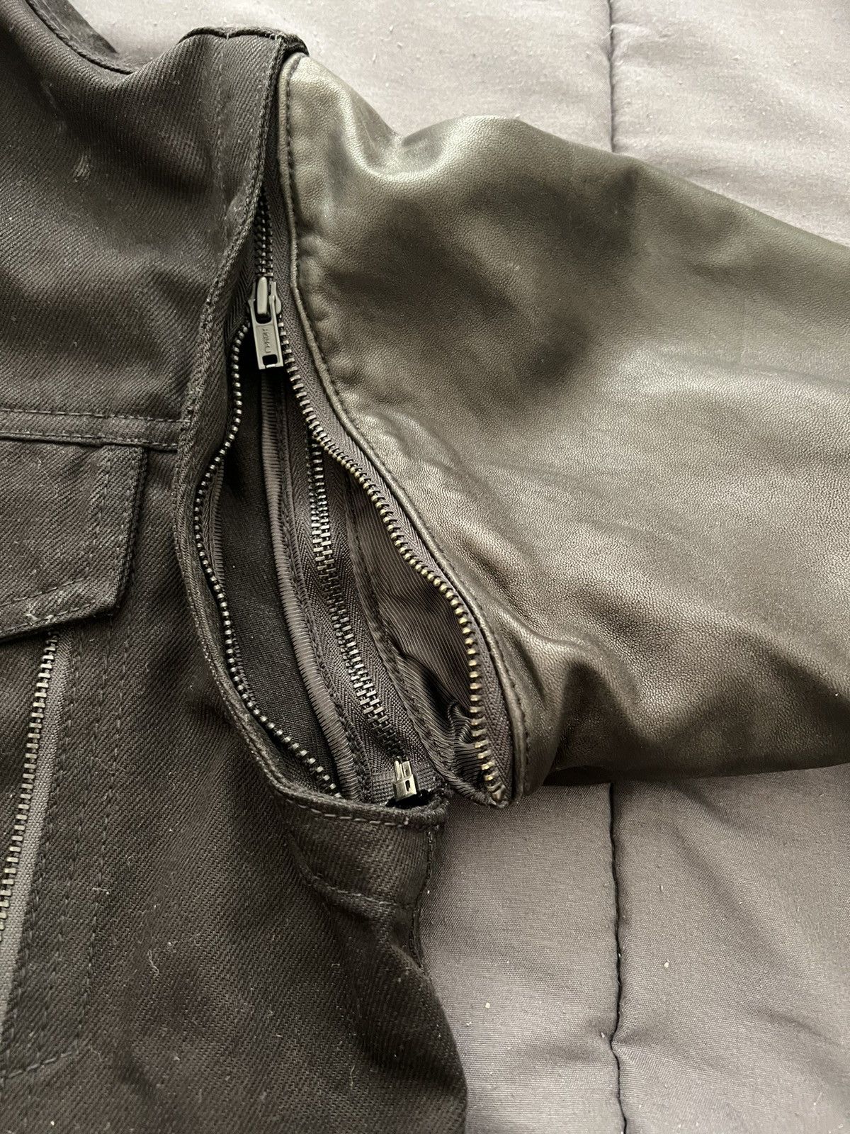 Public School Public School Black Denim jacket w REMOVABLE leather sleeves Size US M / EU 48-50 / 2 - 12 Thumbnail