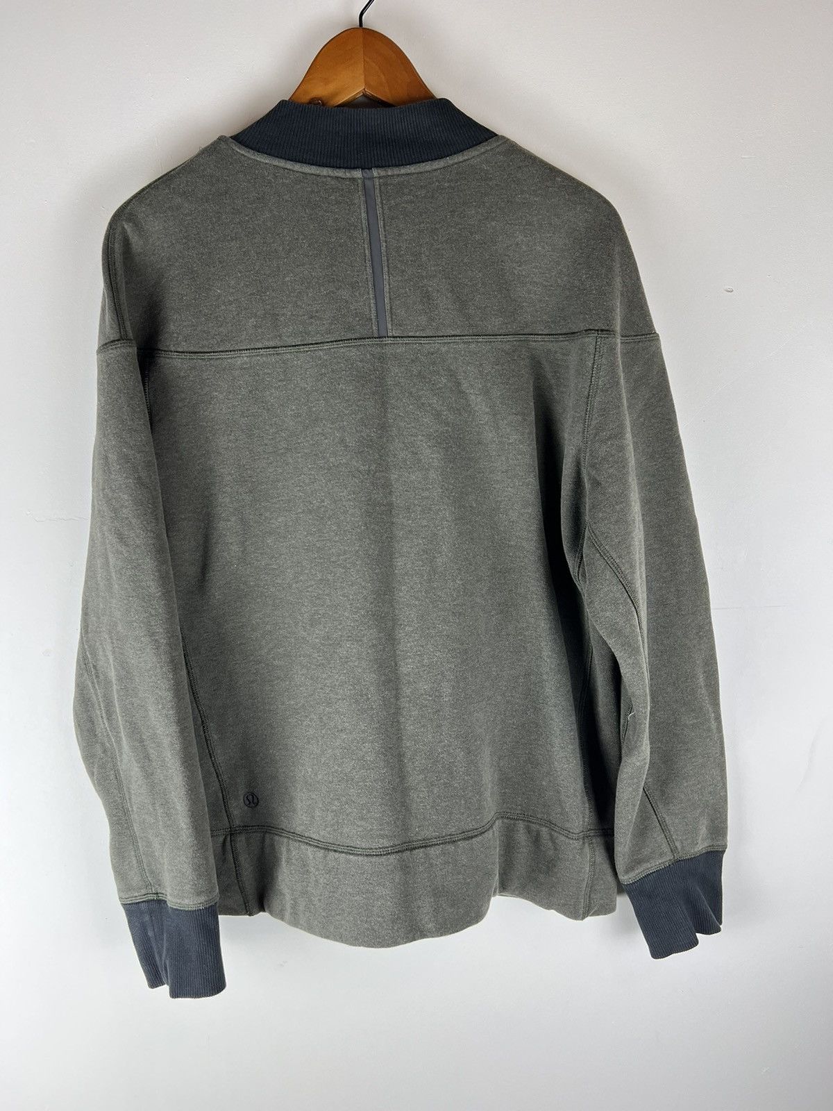 Lululemon Lululemon revolve henley sweatshirt Size US M / EU 48-50 / 2 - 2 Thumbnail