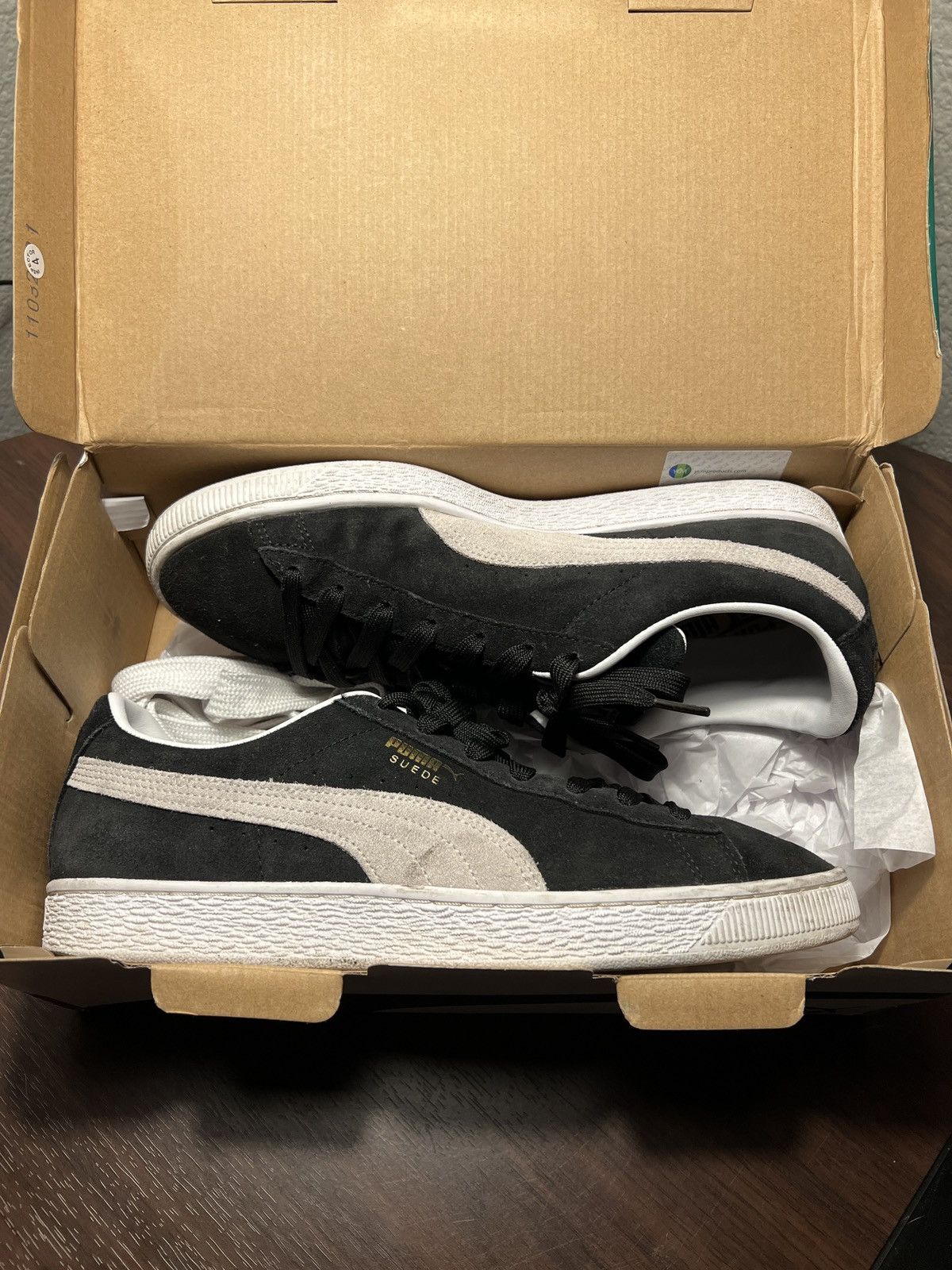 Puma Puma Suede Classic Size US 10 / EU 43 - 2 Thumbnail