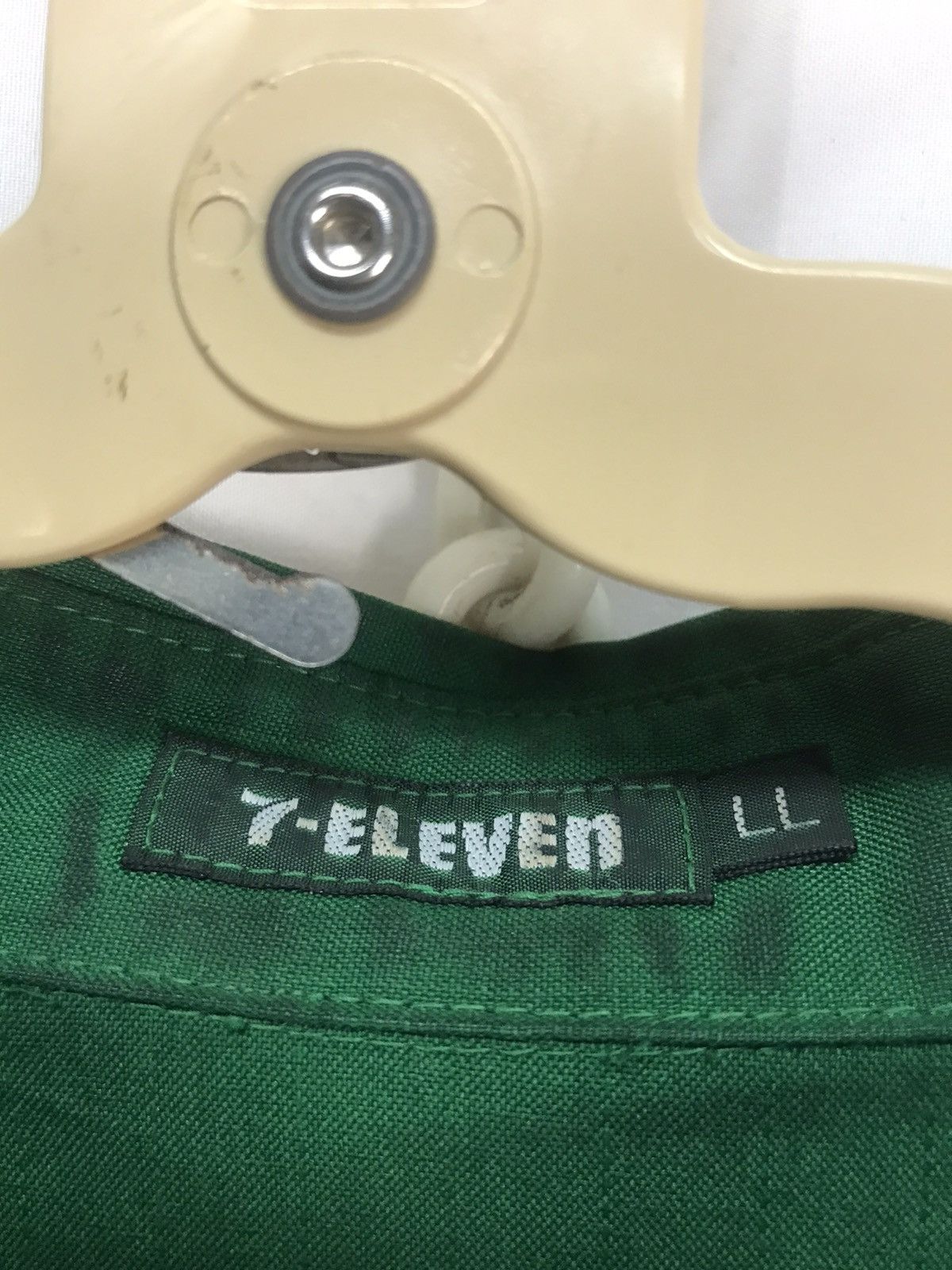 Japanese Brand × Vintage Vintage 7 eleven spellout zipper shirt Size US L / EU 52-54 / 3 - 6 Thumbnail