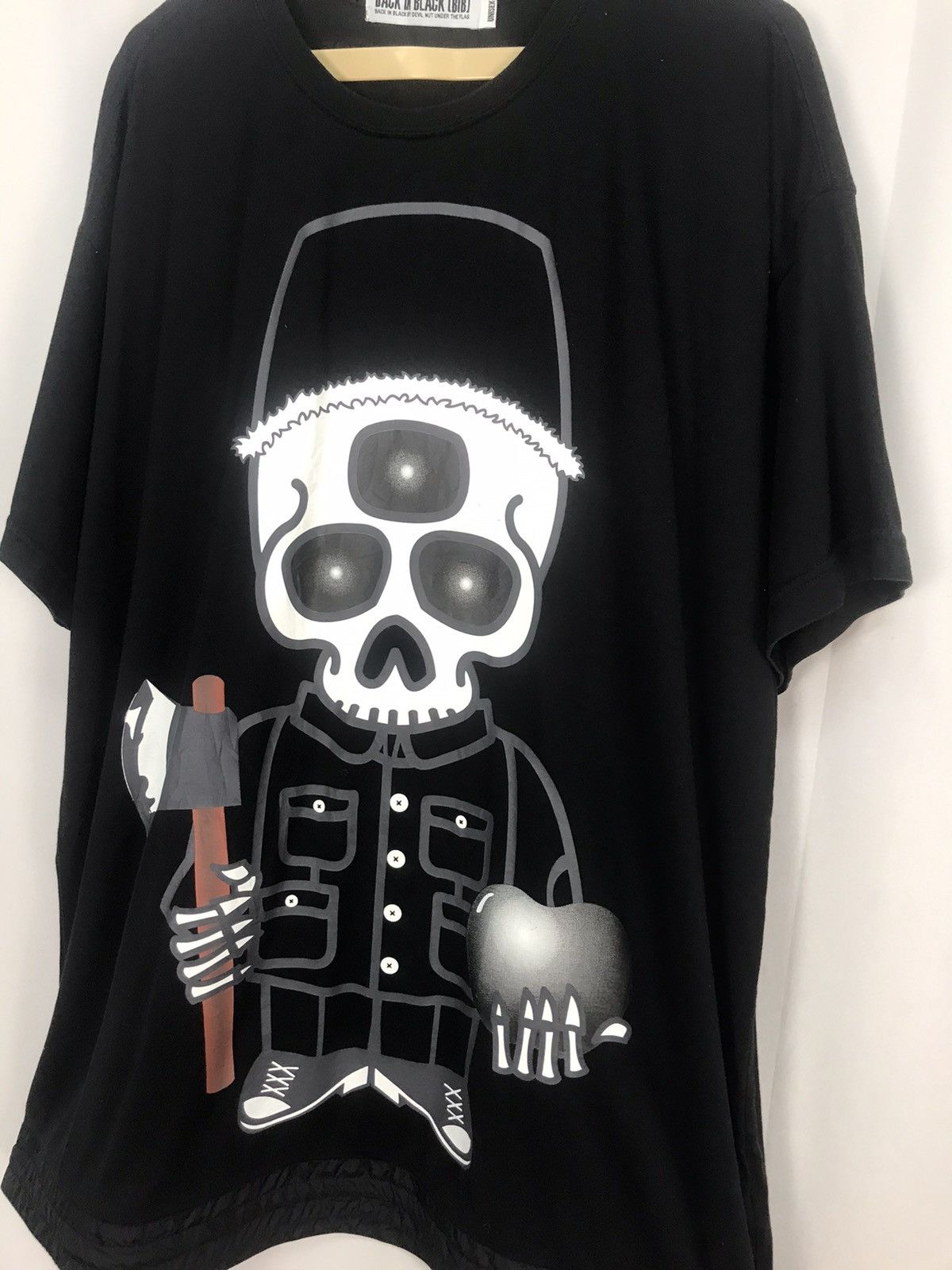 Japanese Brand Back in black printed tshirt by devil nut under the flag Size US L / EU 52-54 / 3 - 7 Thumbnail