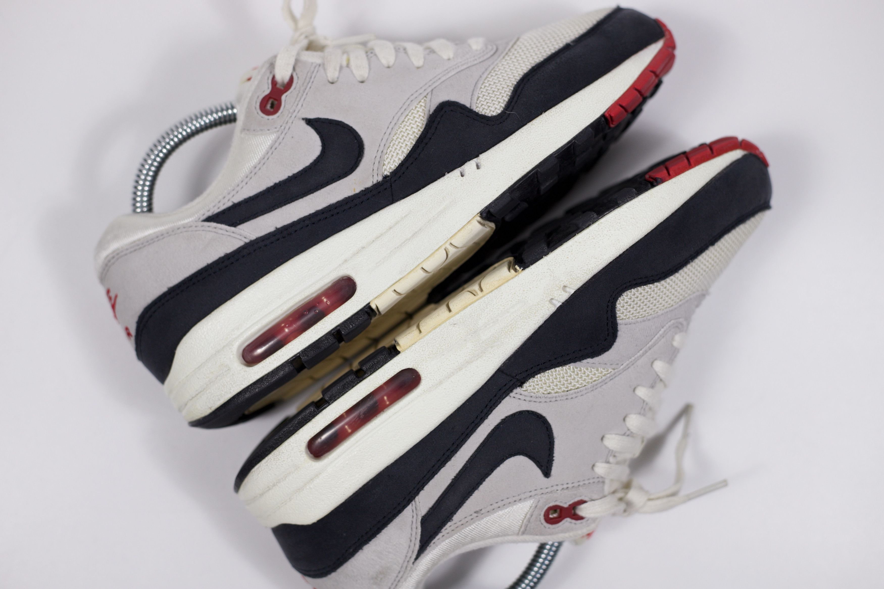 Nike 2013 Nike Air Max 1 Sail Dark Obsidian Size US 6.5 / EU 39-40 - 9 Thumbnail