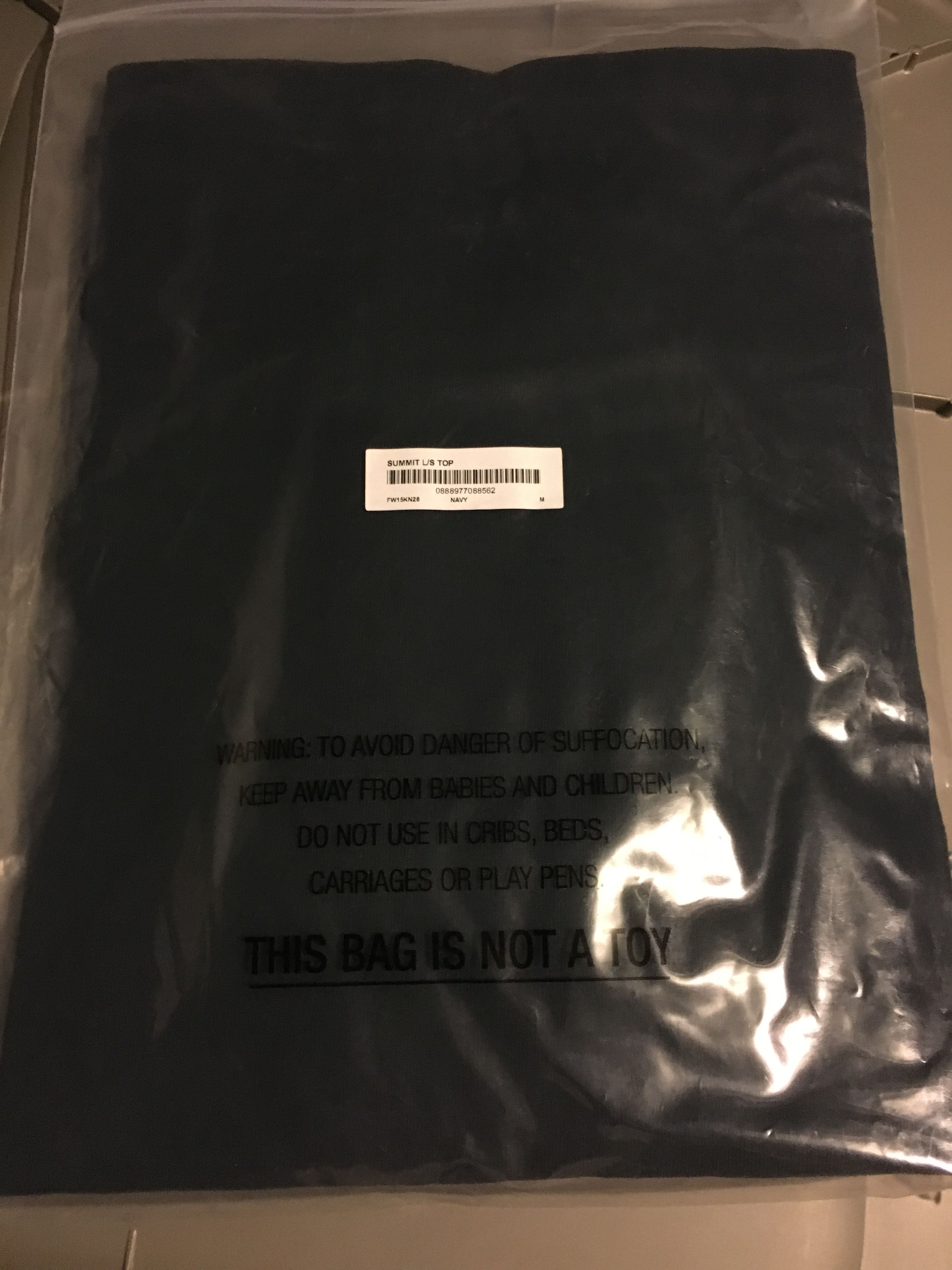 Supreme Supreme Summit L/S Navy Medium FW15 Size US M / EU 48-50 / 2 - 3 Thumbnail