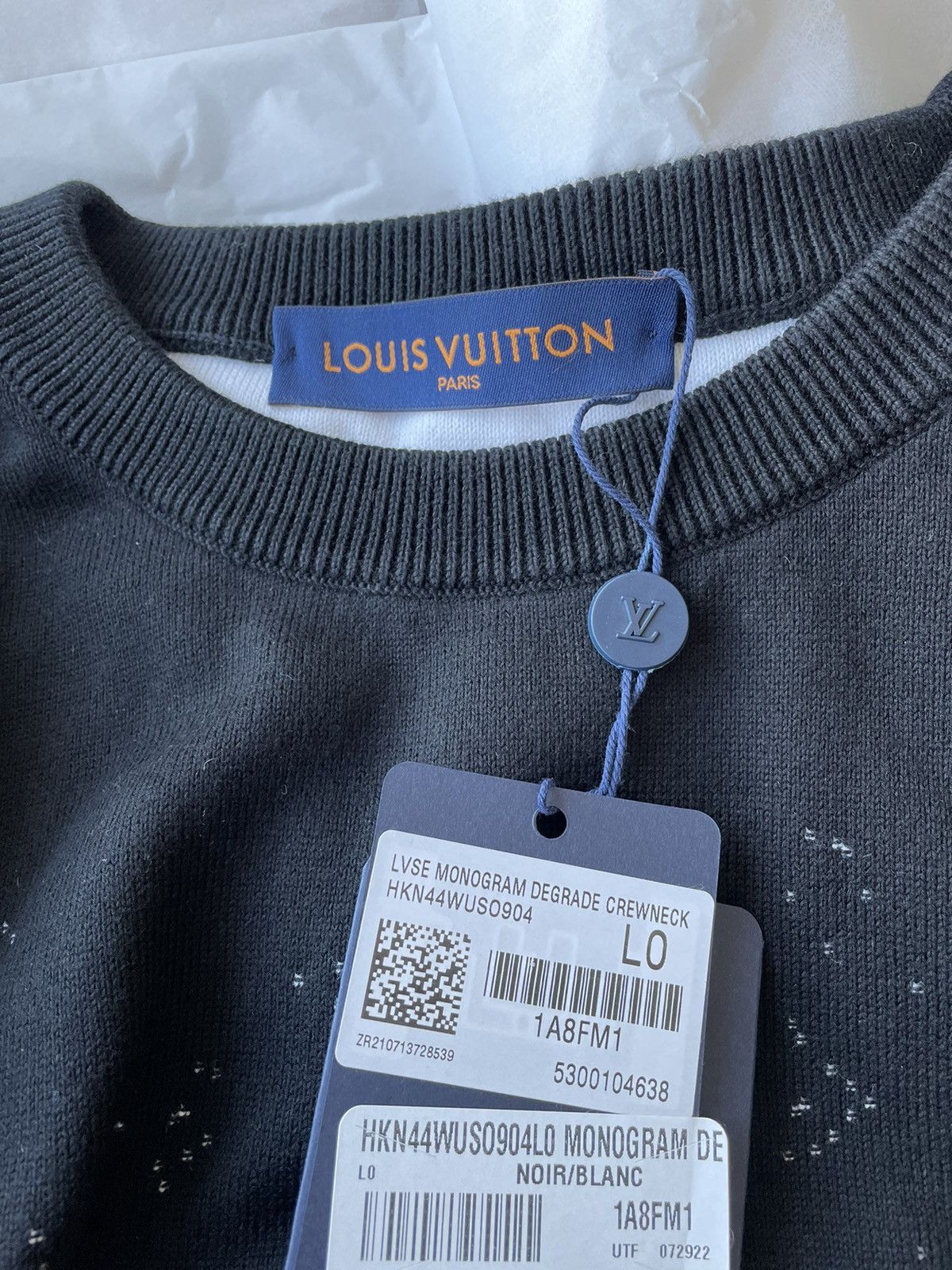 Louis Vuitton Brand New Limited Edition Runway Monogram LV Logo Sweater Size US L / EU 52-54 / 3 - 8 Thumbnail