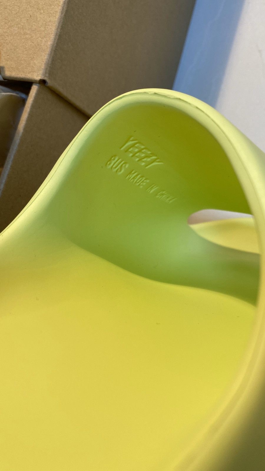 Adidas × Kanye West Yeezy slide 8us Size US 8 / EU 41 - 15 Thumbnail