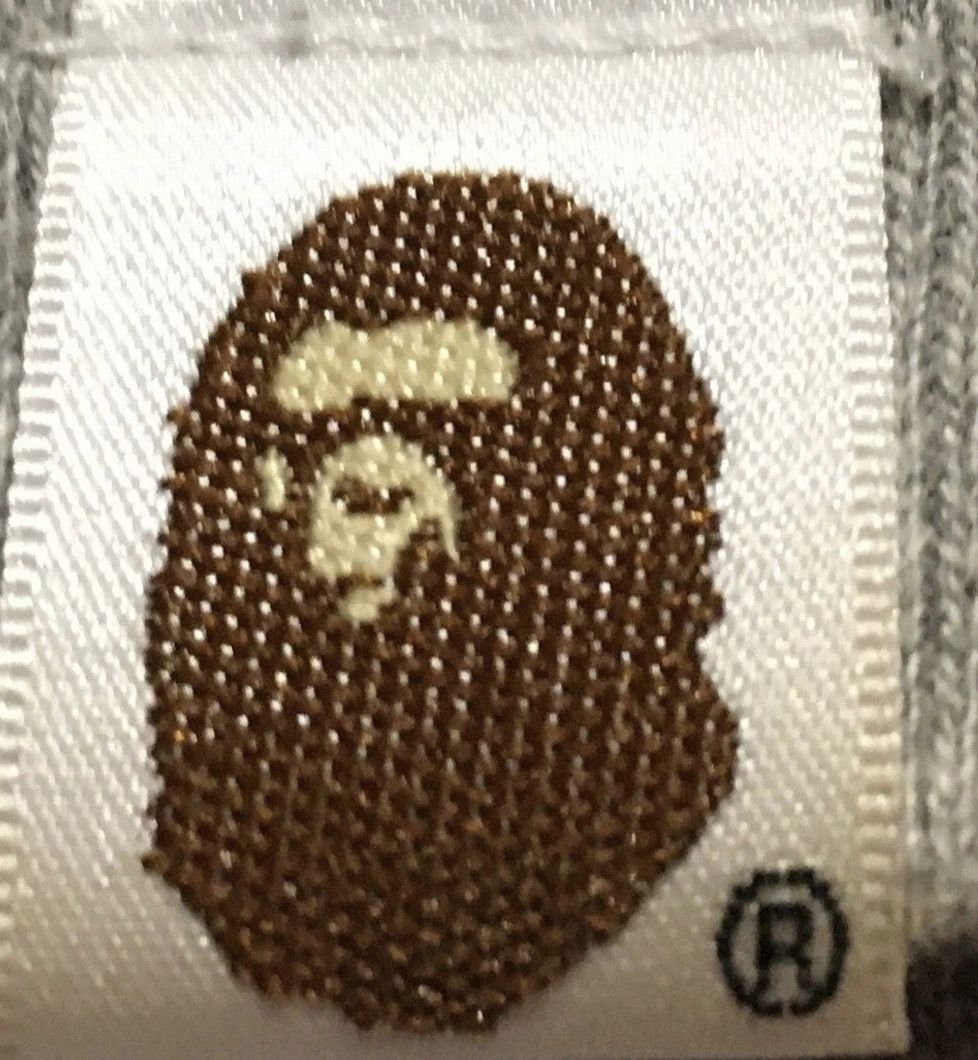 Bape Bape camo shark hoodie Size US M / EU 48-50 / 2 - 3 Thumbnail