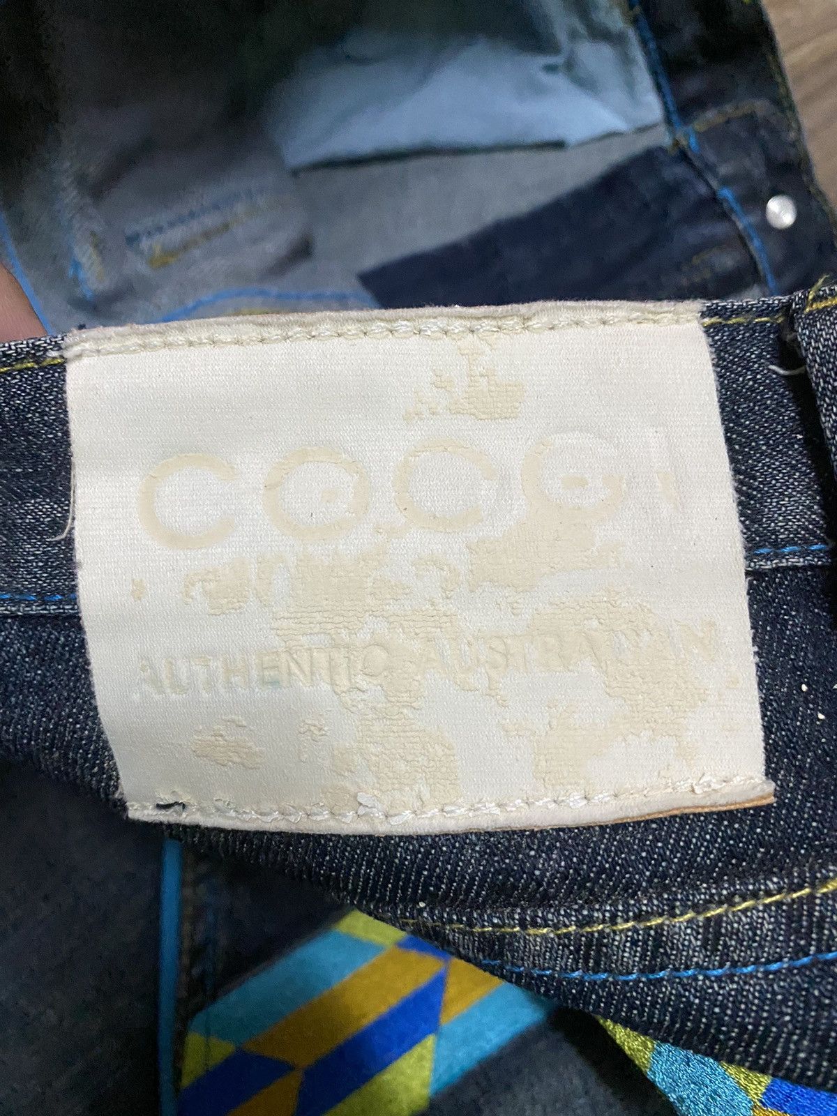 Coogi × Vintage Vintage Coogi Distressed Denim Jeans Size US 37 - 5 Thumbnail
