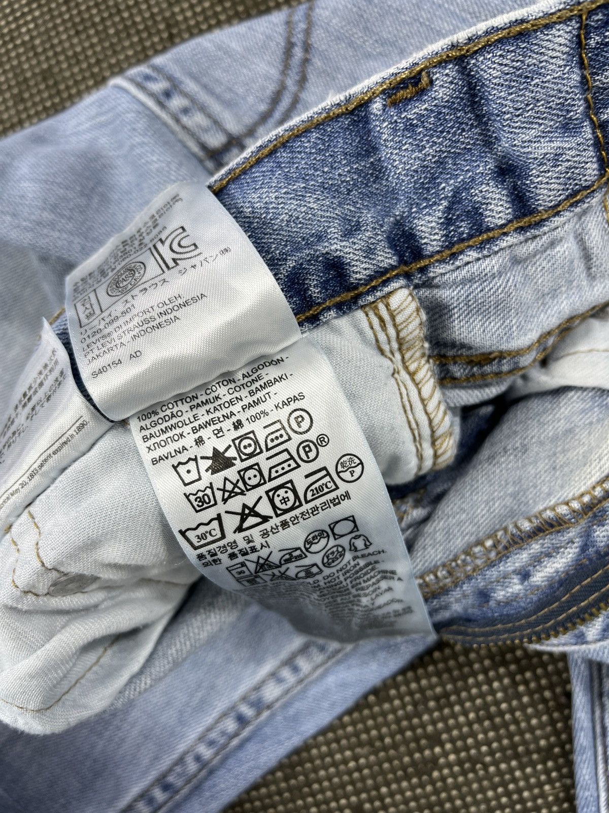 Levi's Light Blue Vintage Levis 527 Flare Jeans - J699 Size US 30 / EU 46 - 9 Thumbnail
