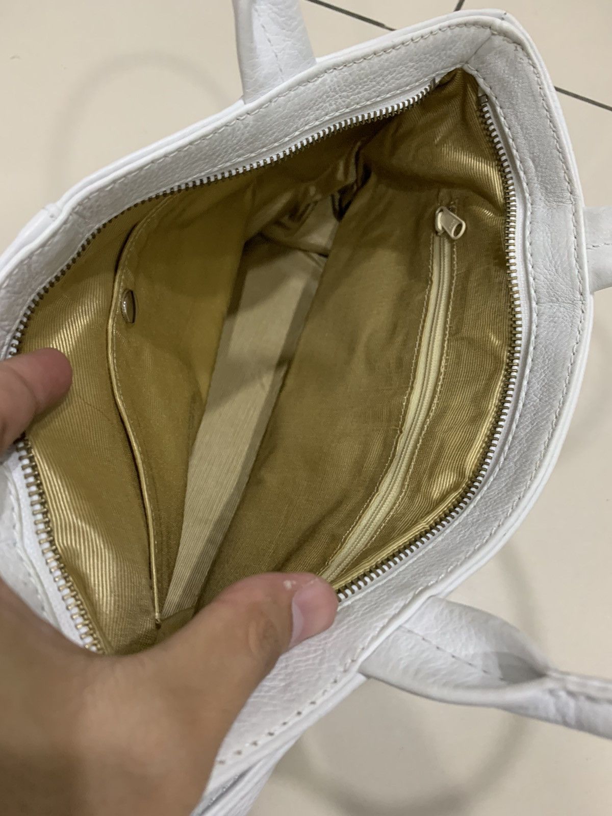 Issey Miyake × Vintage MIYAKE DESIGN STUDIO OFF WHITE LEATHER SHOULDER BAG Size ONE SIZE - 10 Thumbnail
