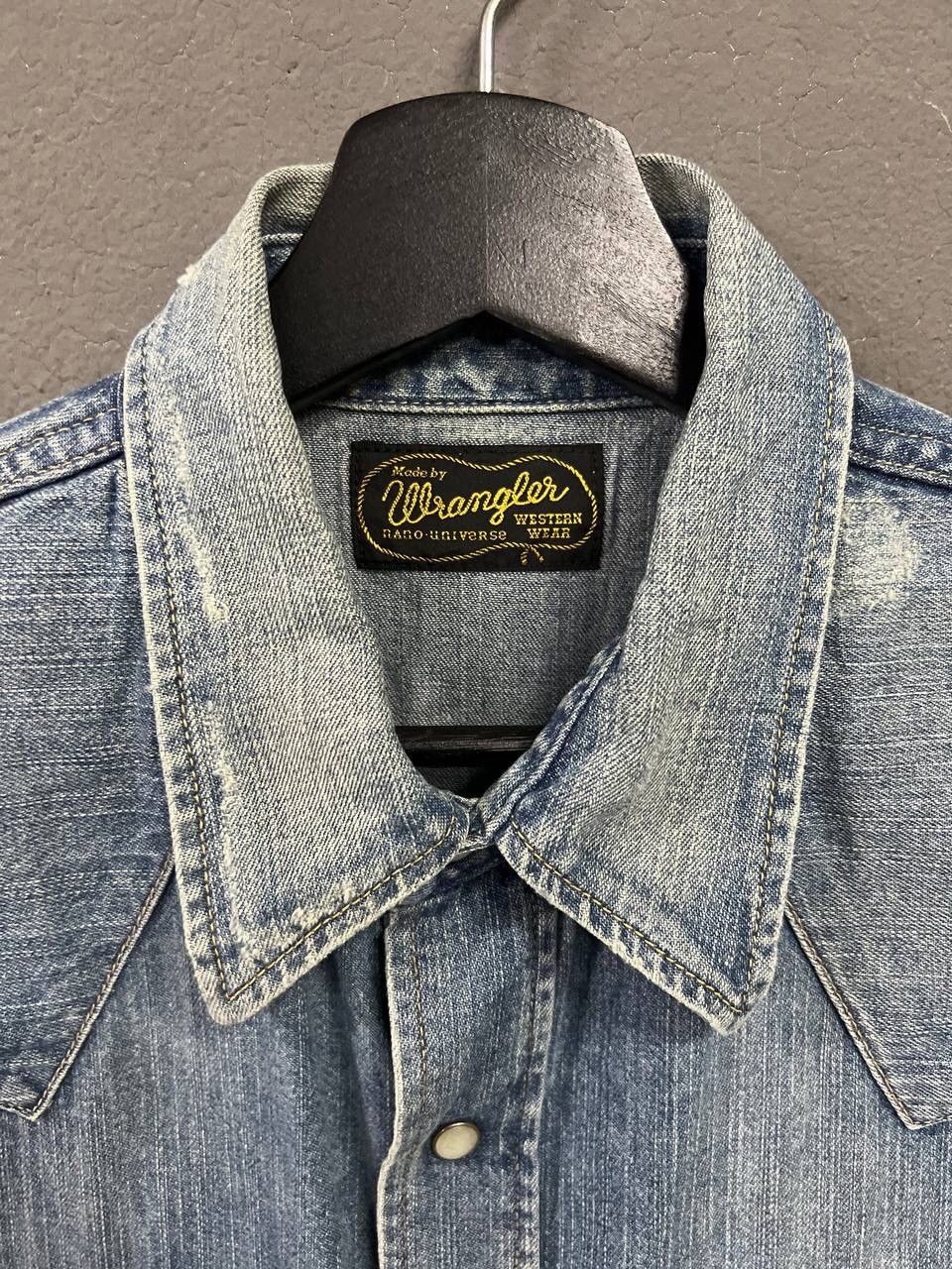 Wrangler VINTAGE WRANGLERS PEARL SNABBUTTONK Size US L / EU 52-54 / 3 - 5 Thumbnail