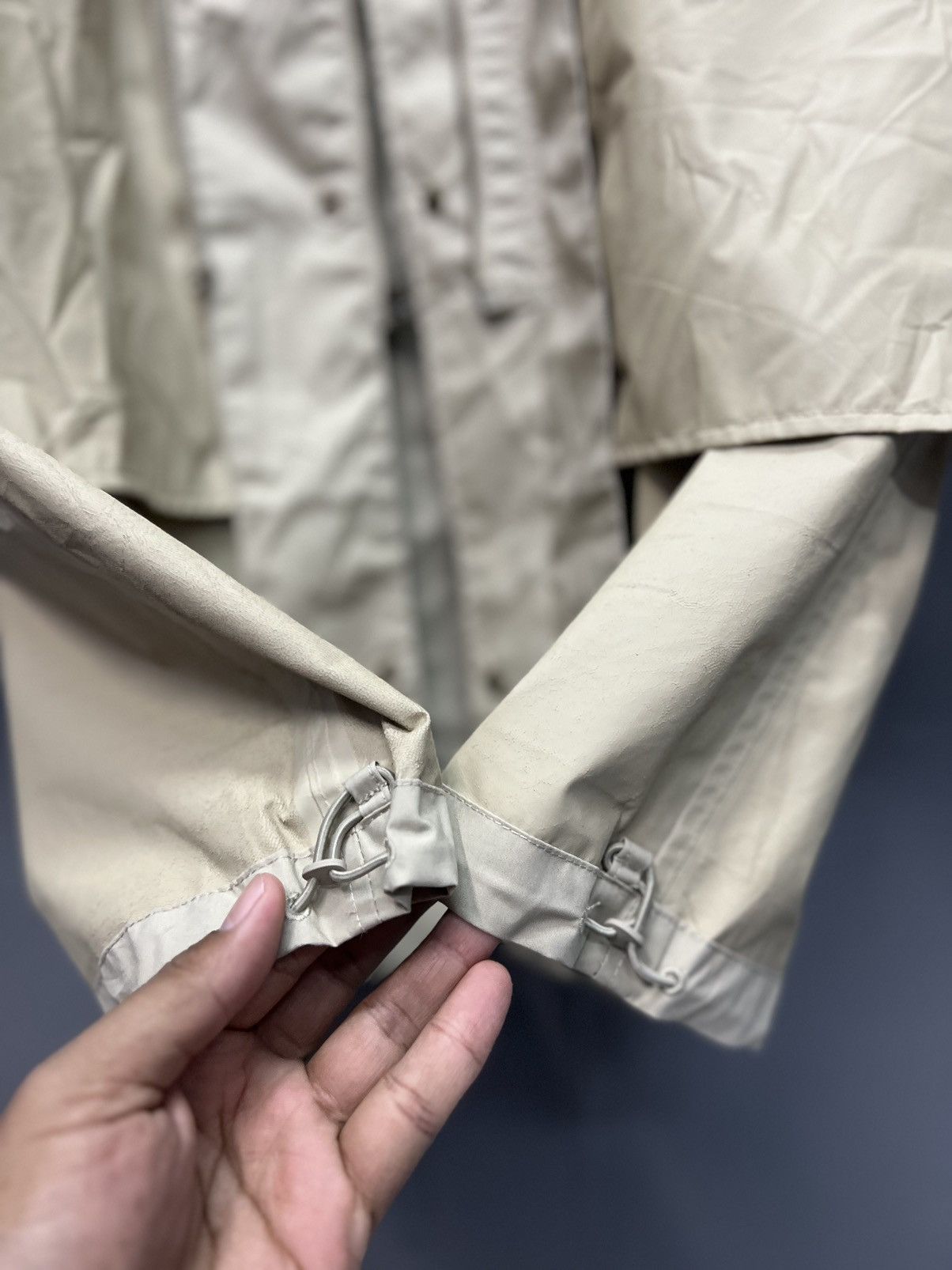 Japanese Brand ARCHIVE UNIQLO PARKAS WATERPROOF WITH HOODIE Size US S / EU 44-46 / 1 - 17 Thumbnail