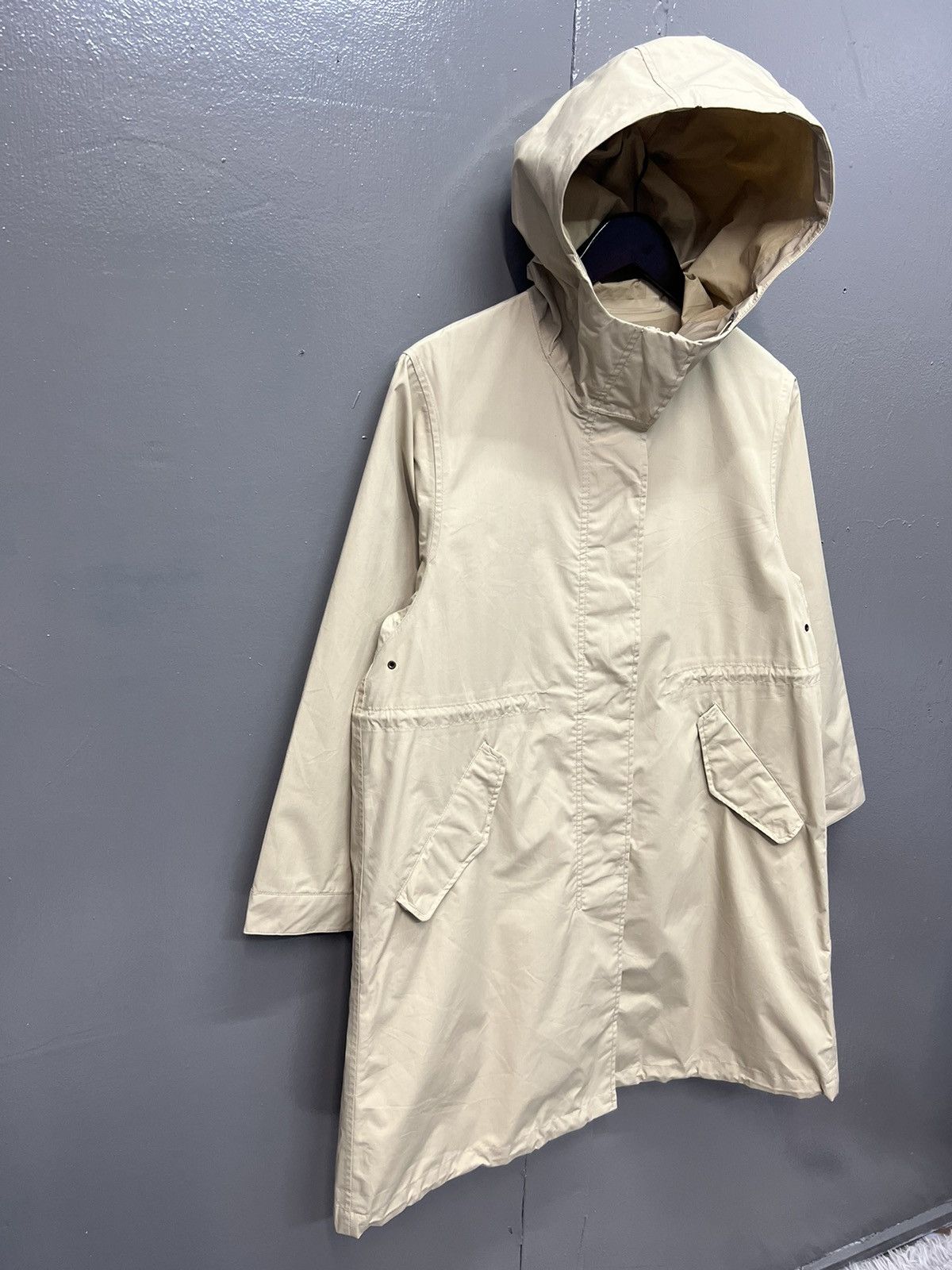 Japanese Brand ARCHIVE UNIQLO PARKAS WATERPROOF WITH HOODIE Size US S / EU 44-46 / 1 - 2 Thumbnail