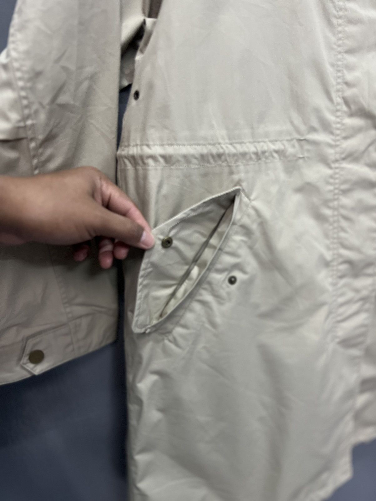 Japanese Brand ARCHIVE UNIQLO PARKAS WATERPROOF WITH HOODIE Size US S / EU 44-46 / 1 - 9 Thumbnail