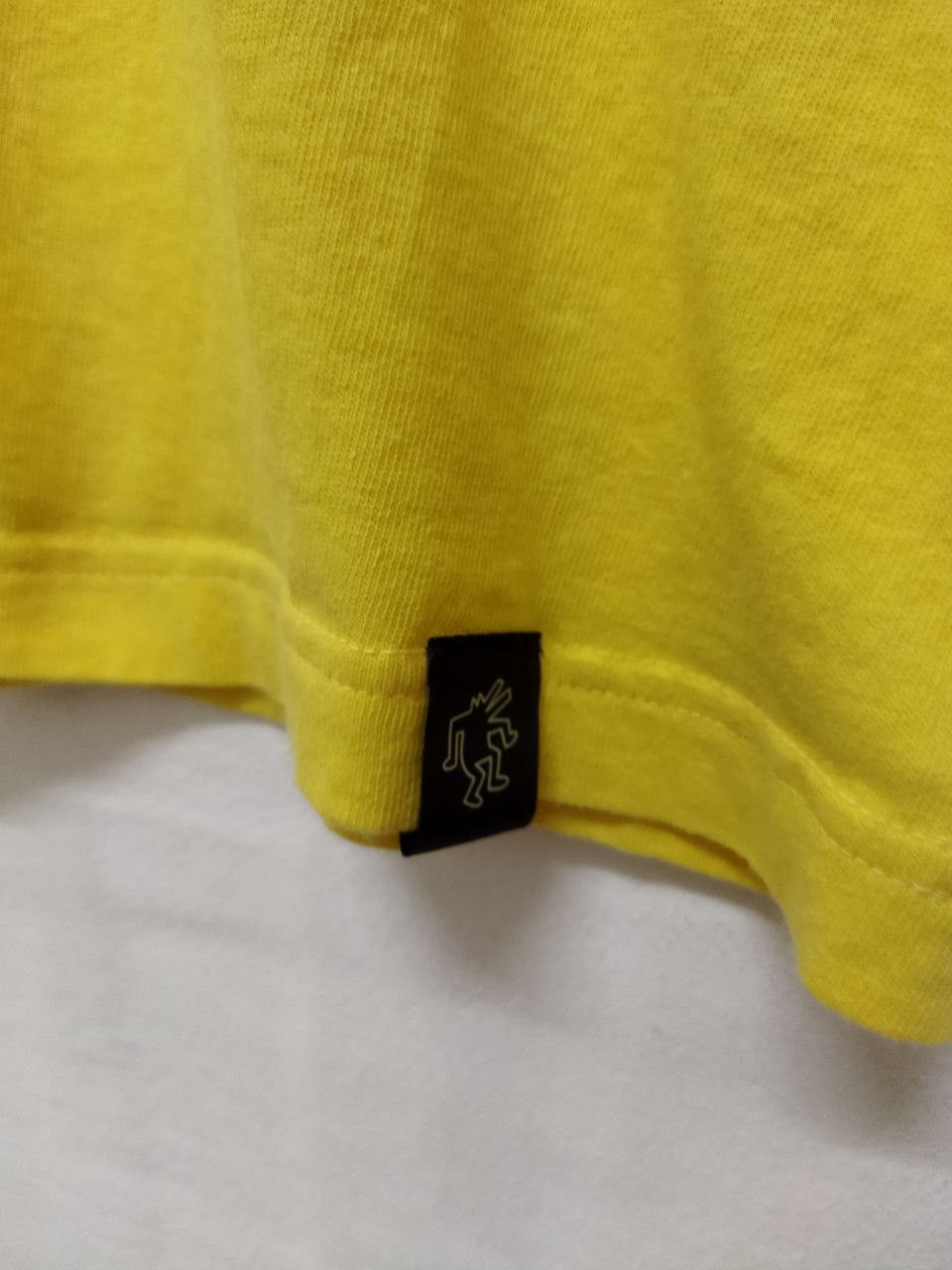 Keith Haring Vintage KEITH HARING x UNIQLO Resist Tshirt Size US XL / EU 56 / 4 - 4 Thumbnail