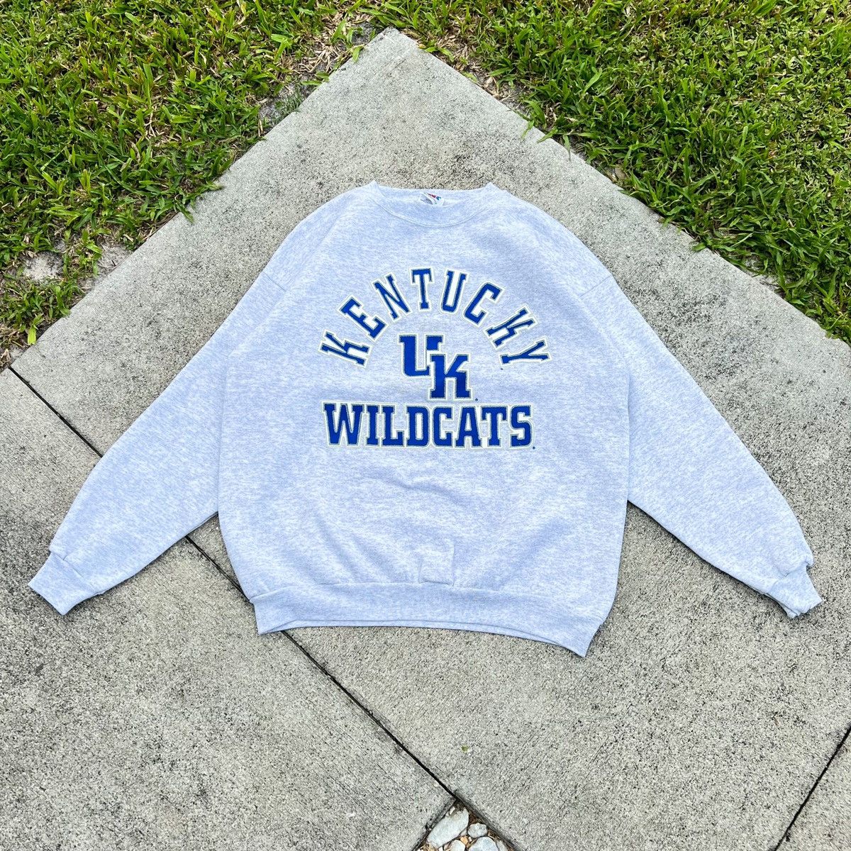 Vintage Vintage 90s University of Kentucky Wildcats Sweatshirt Size US XXL / EU 58 / 5 - 4 Thumbnail