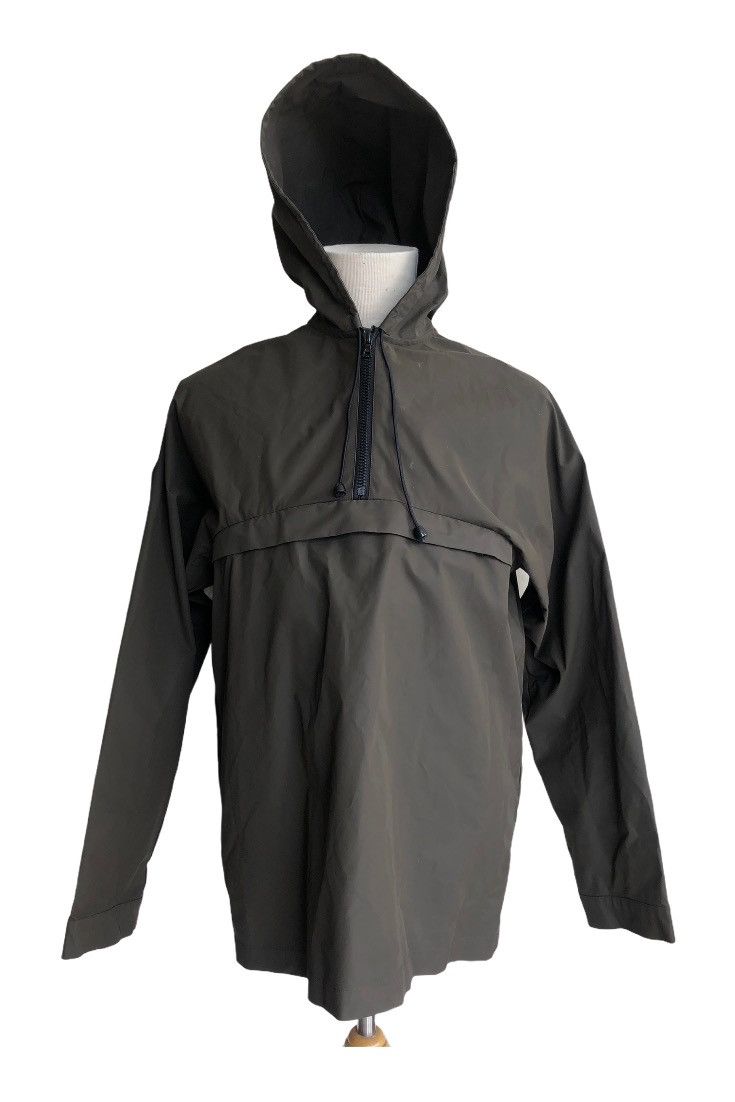 Raincoat with Hoodies
