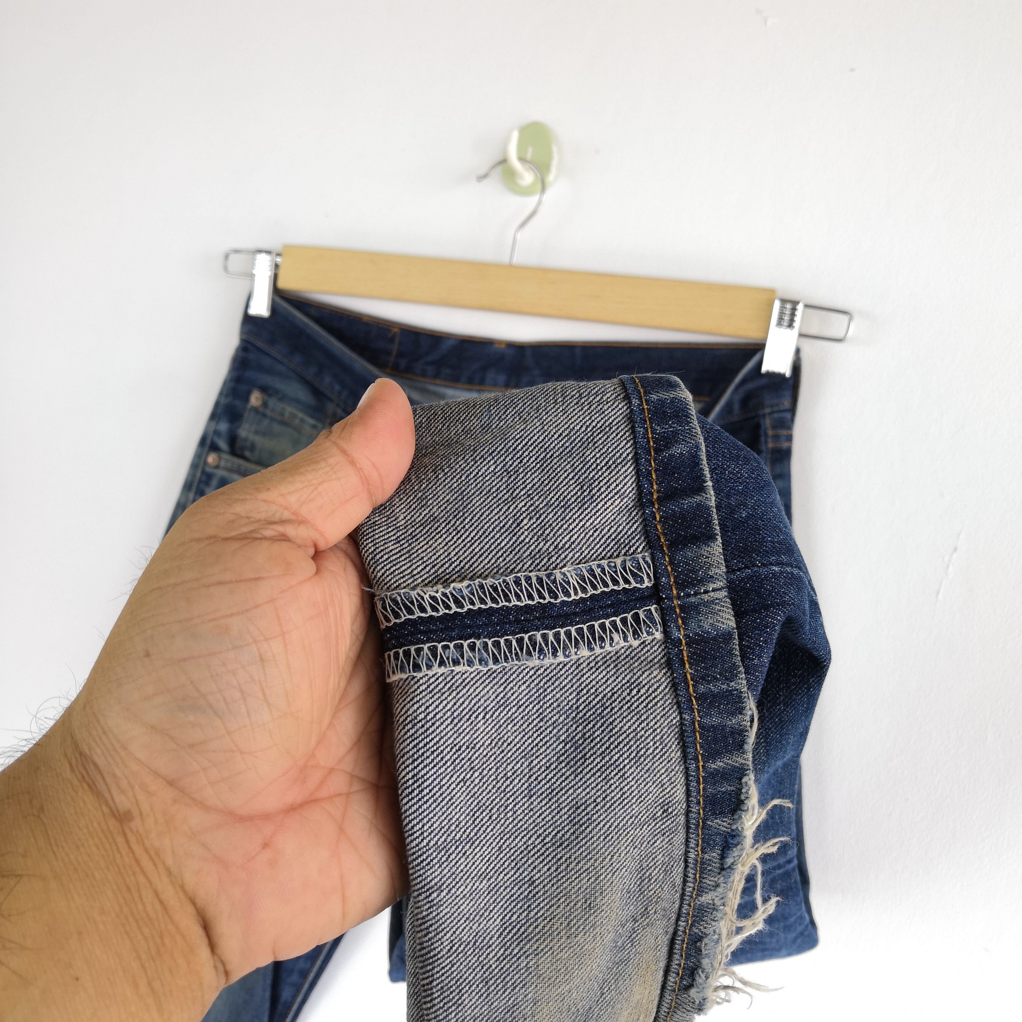 Levi's Vintage Levis 517 Flare Distressed Jeans Levis Bootcut Denim Size US 32 / EU 48 - 11 Thumbnail