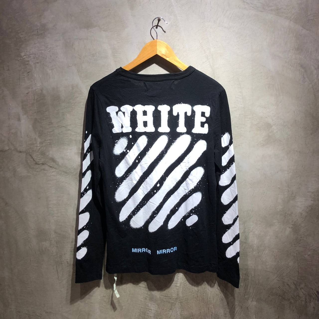 Image of Off White Off-White Diagonal Spray Long Sleeves in Black, Men's (Size Small)