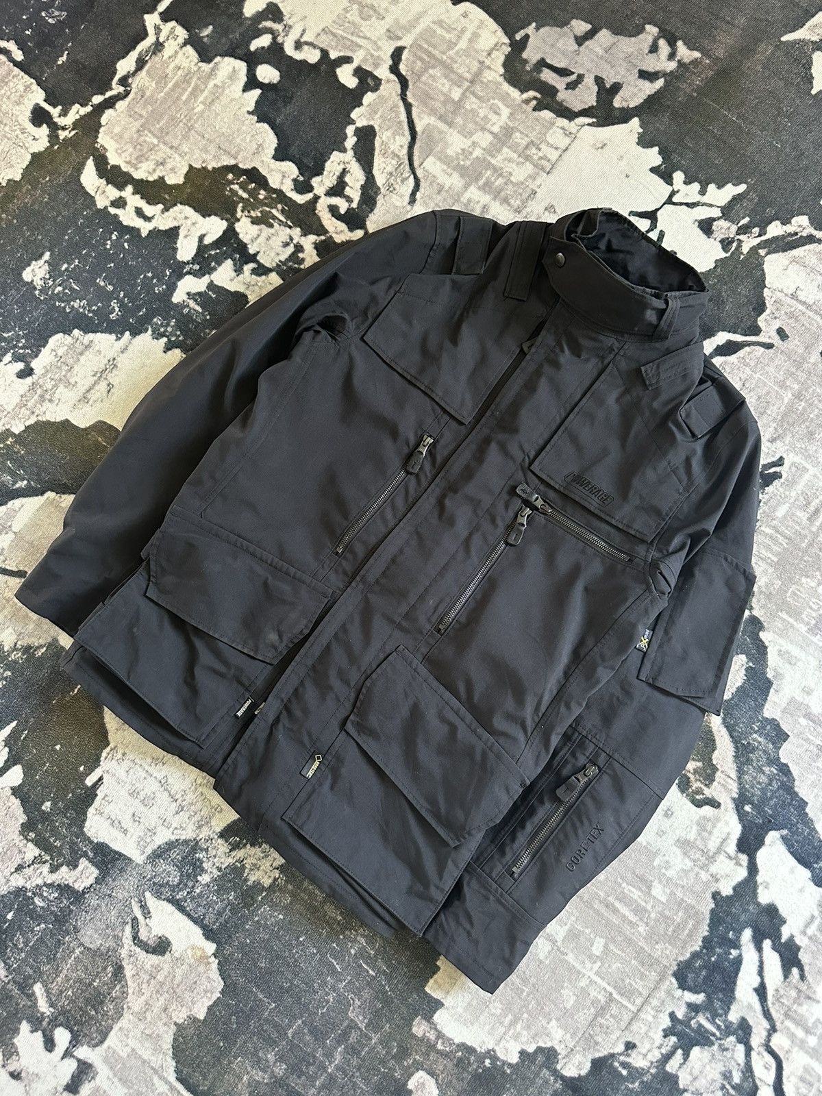 Goretex POWERAGE Goretex waterproof racing jacket Size US L / EU 52-54 / 3 - 2 Thumbnail