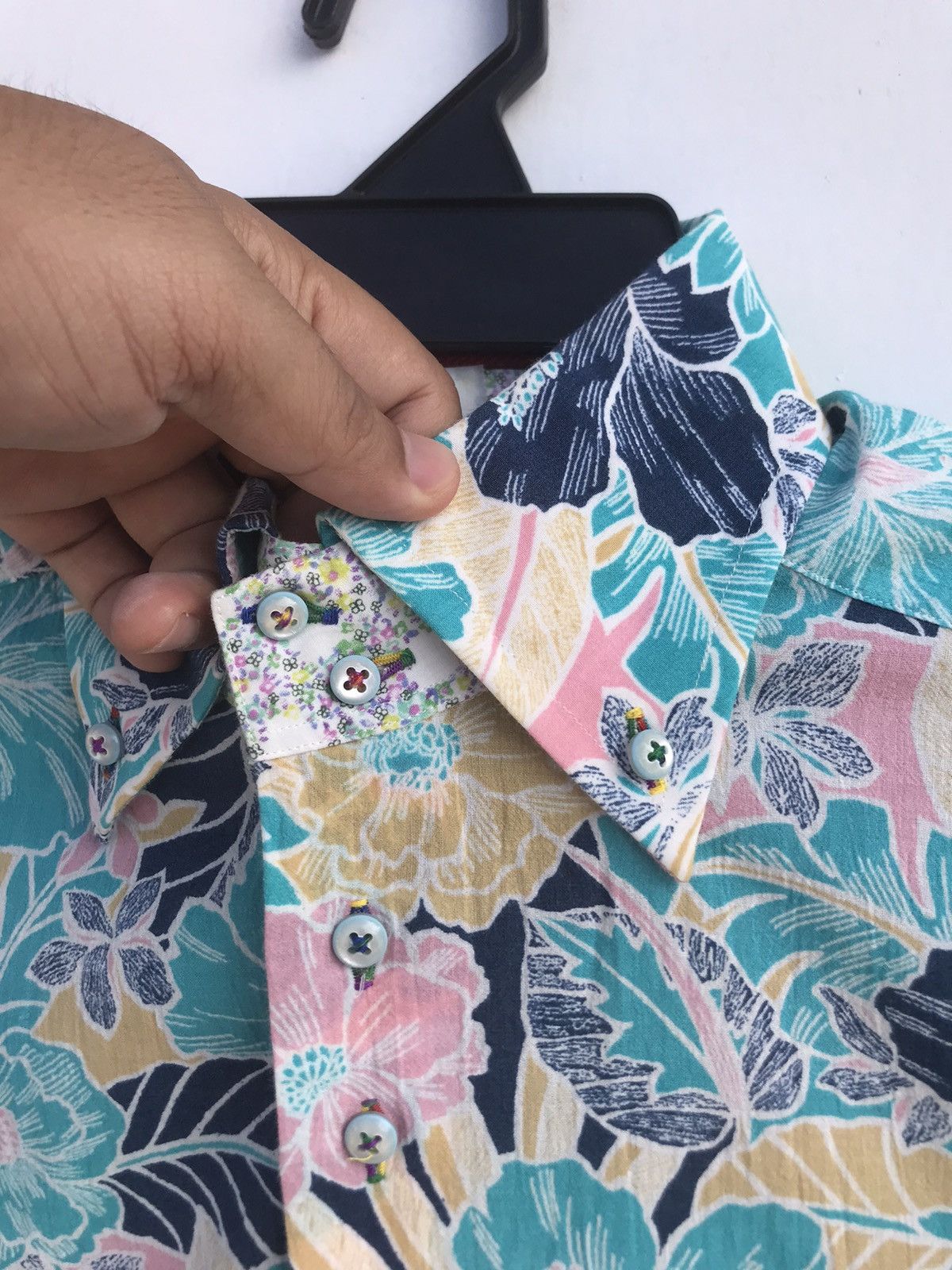 Japanese Brand Louis & Clerk Flora Design Size US M / EU 48-50 / 2 - 5 Thumbnail