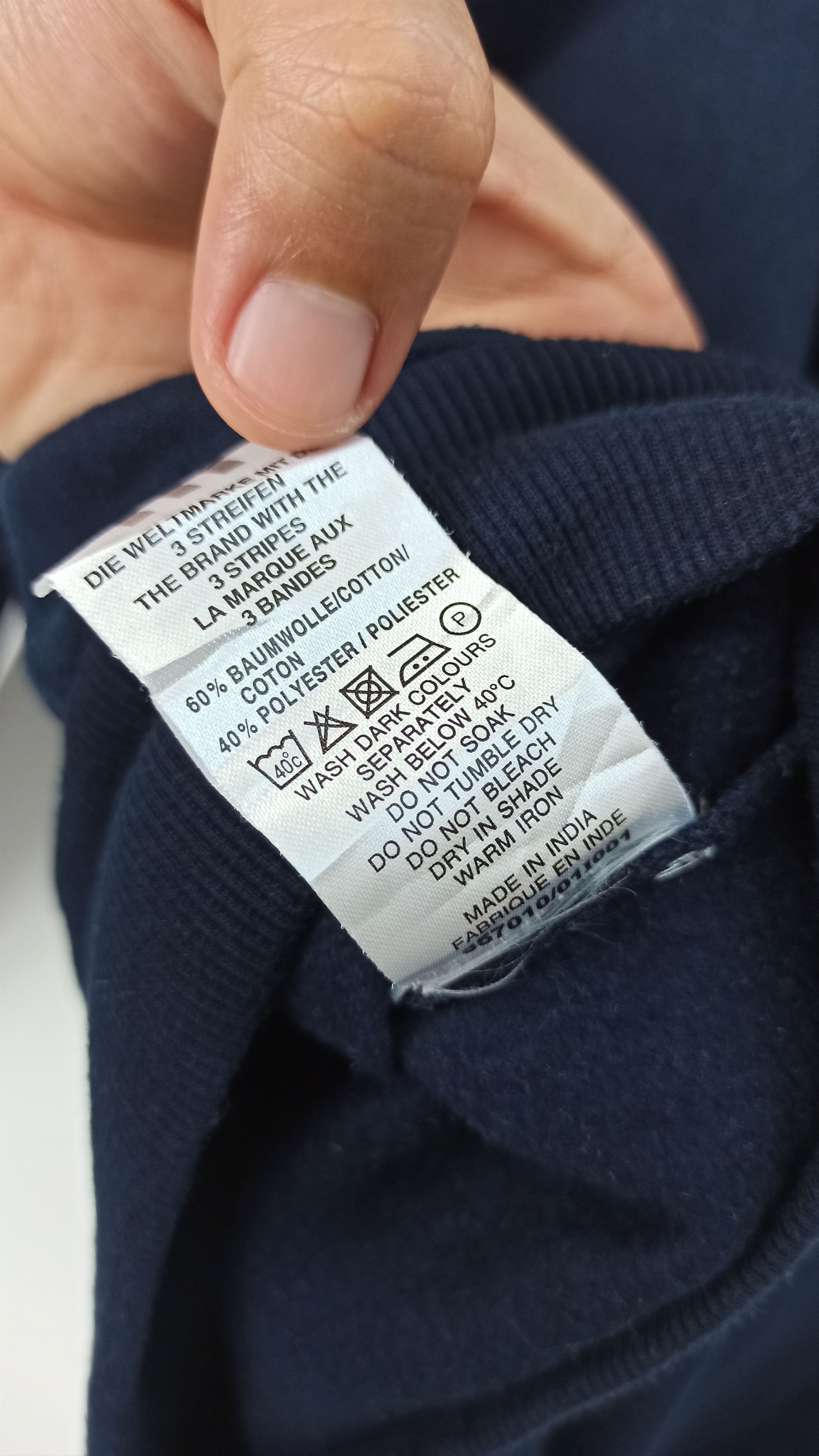 Adidas 🔥Steals🔥 Adidas Sweatshirt in Navy blue Size US M / EU 48-50 / 2 - 7 Thumbnail