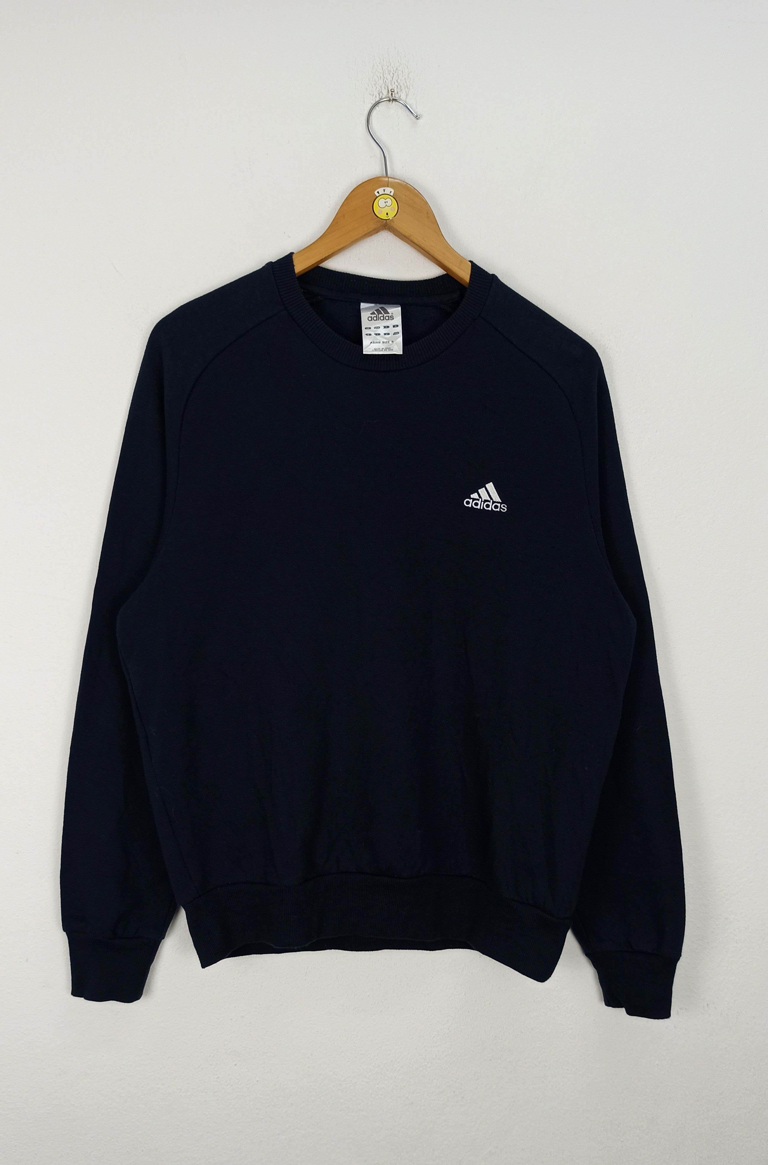 🔥Steals🔥 Adidas Sweatshirt in Navy blue