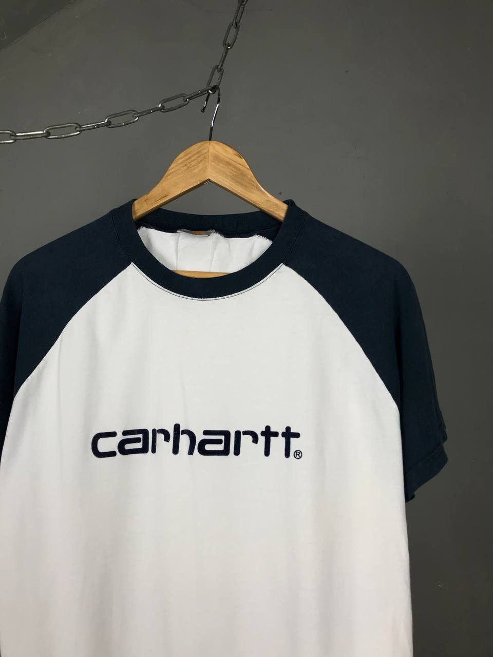 Carhartt × Vintage Carhartt vintage streetwear center logo tee Size US L / EU 52-54 / 3 - 2 Thumbnail