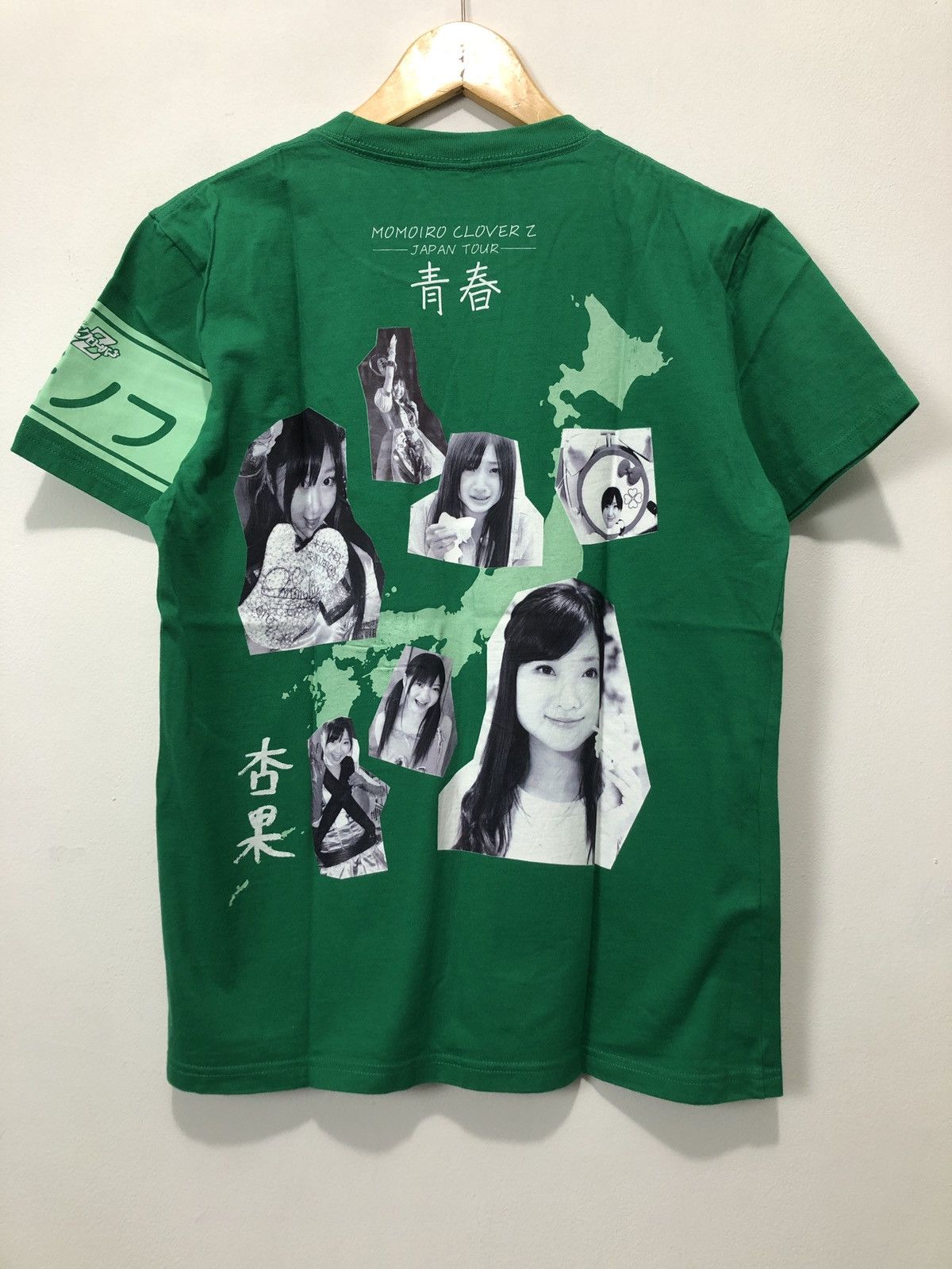 Japanese Brand Momoiro Clover Z Japan Tour T-Shirt Size US M / EU 48-50 / 2 - 1 Thumbnail