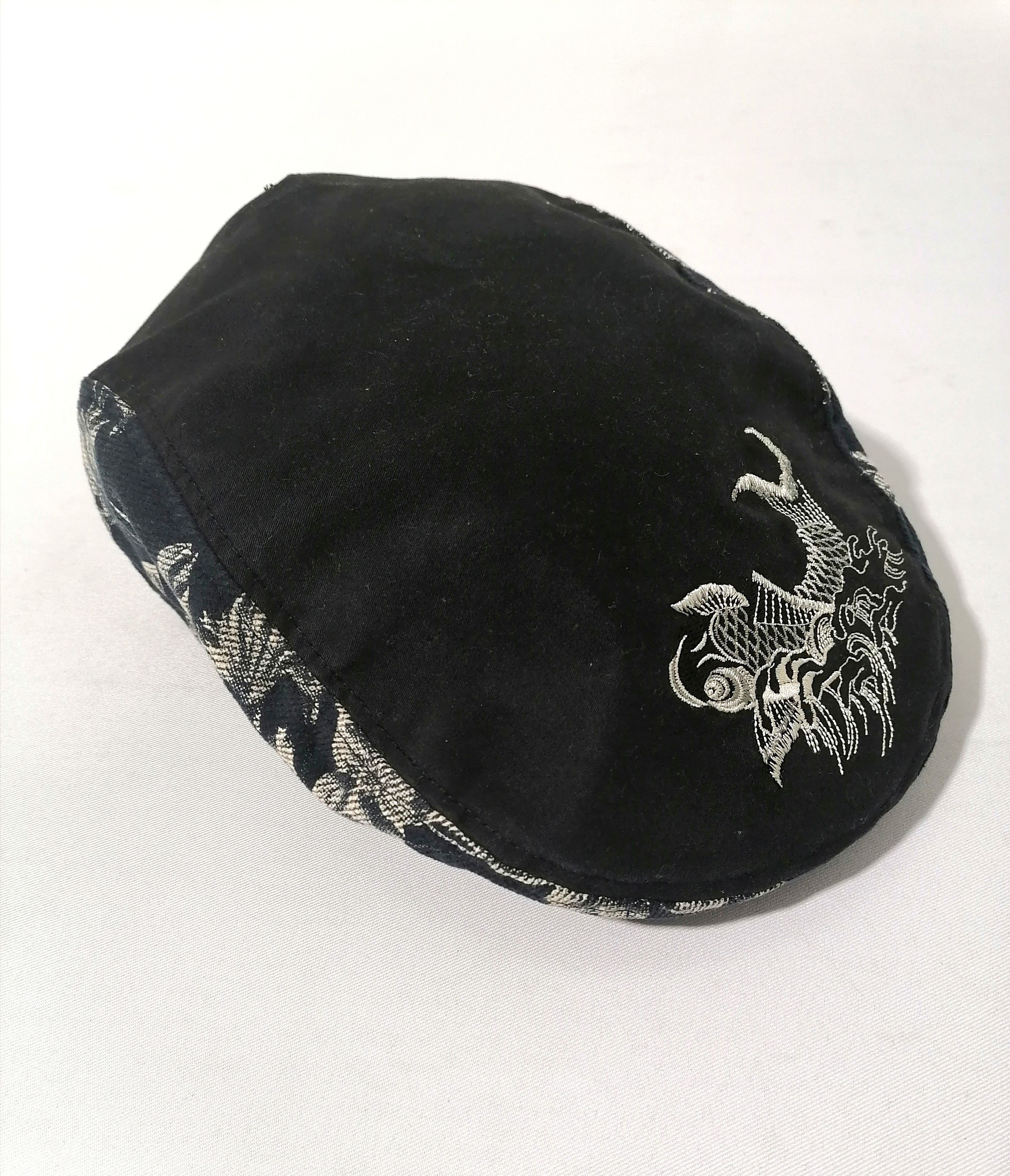 Karakuri Tamashi Embroidered Fish Hat
