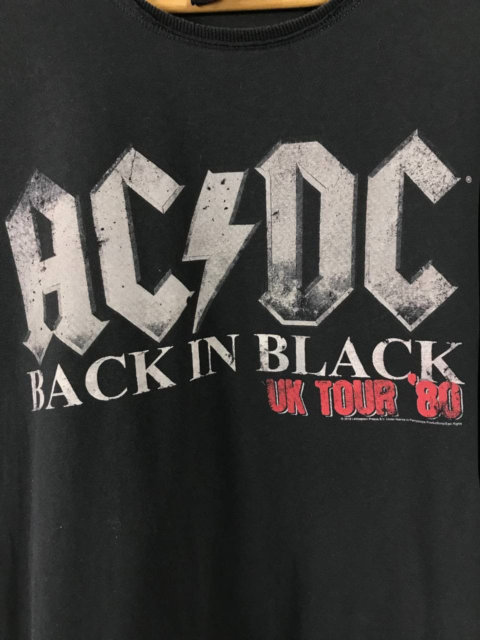 AC/DC × Band Tees × Vintage AC/DC vintage rock band tour longsleeve Size US M / EU 48-50 / 2 - 3 Thumbnail