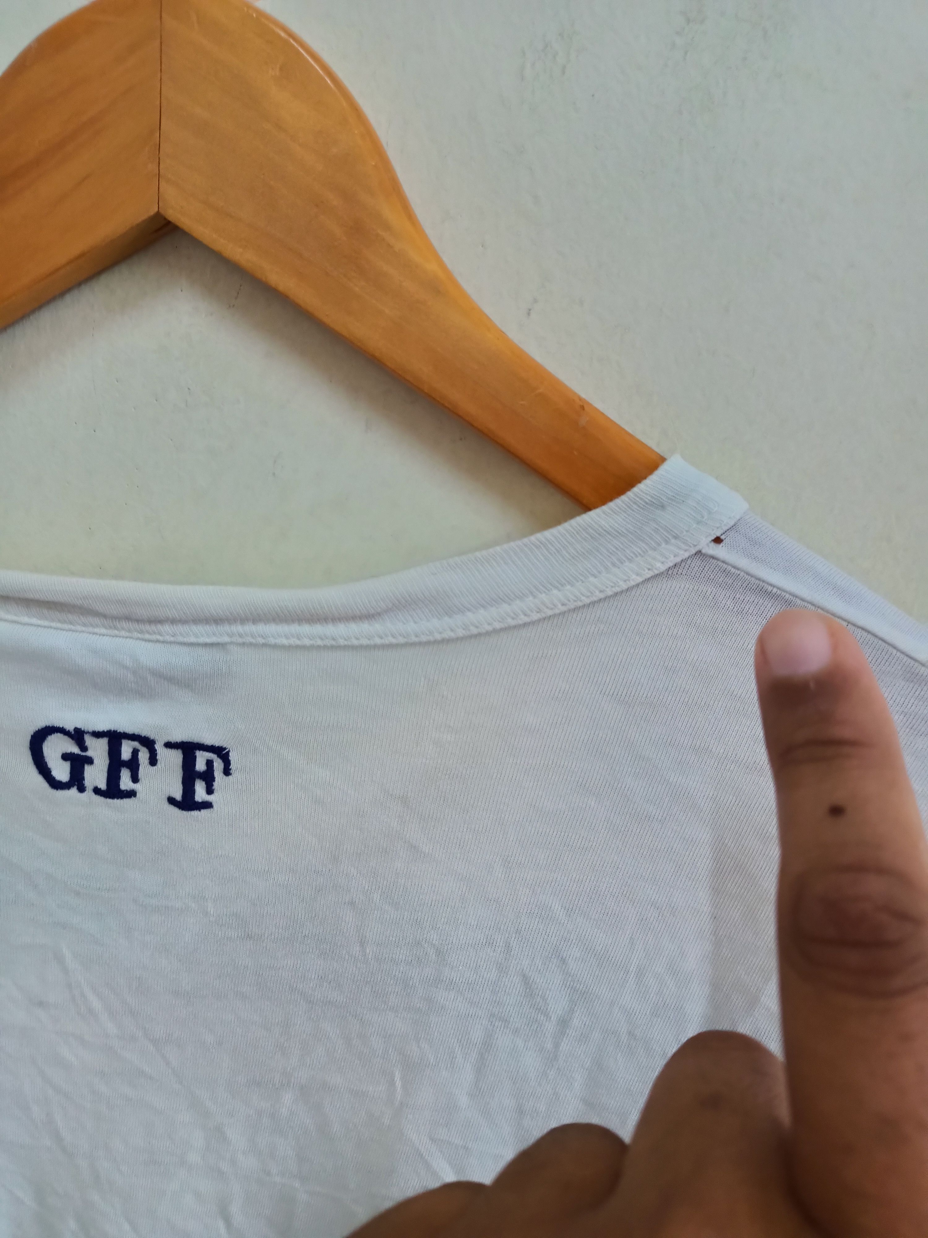 Gianfranco Ferre × Vintage Vintage Gianfranco Ferre t-shirt Size US XL / EU 56 / 4 - 4 Thumbnail