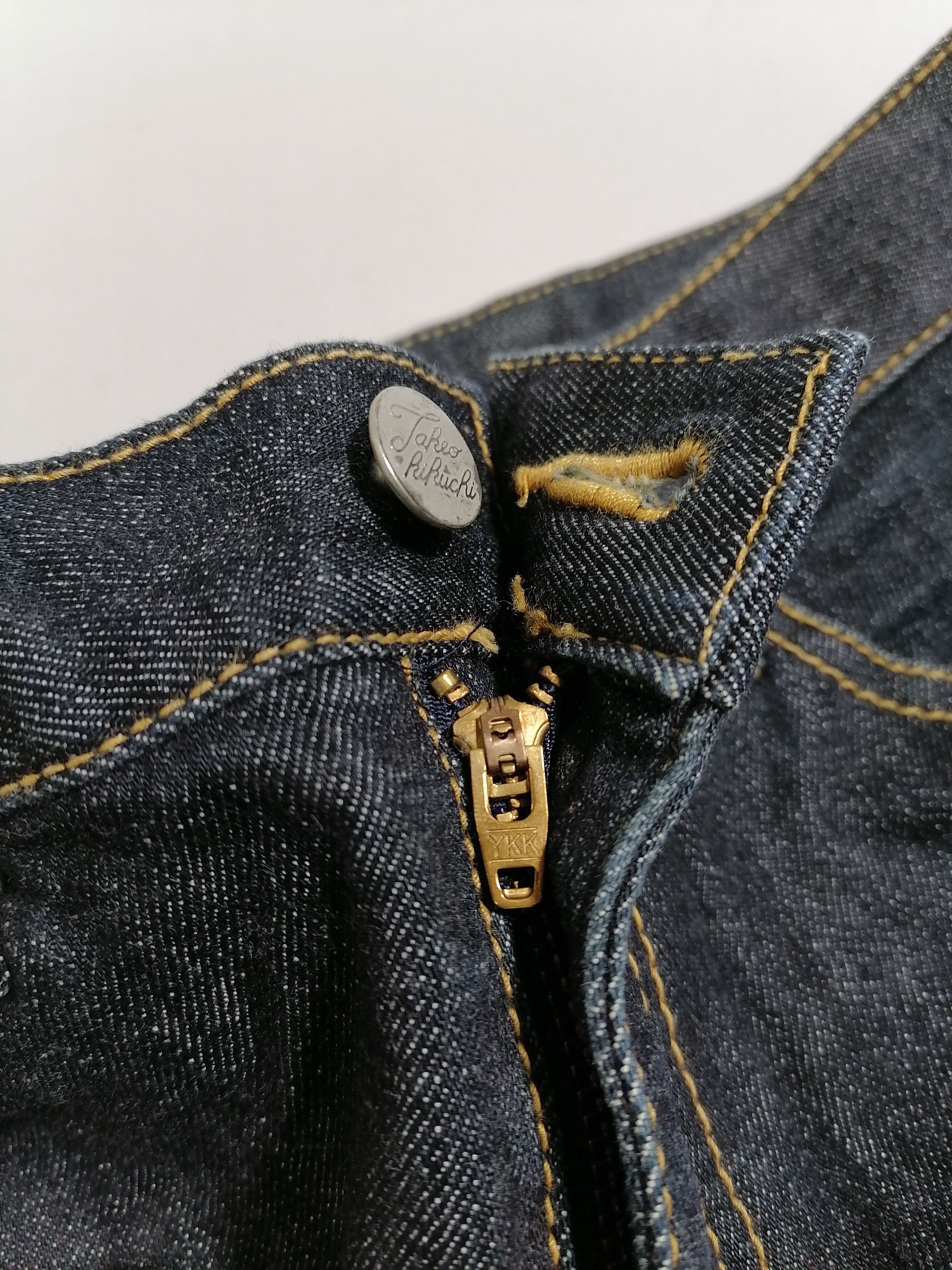 Designer × Japanese Brand × Takeo Kikuchi Takeo Kikuchi Button Pockets Denim Jeans Size 31" - 3 Thumbnail